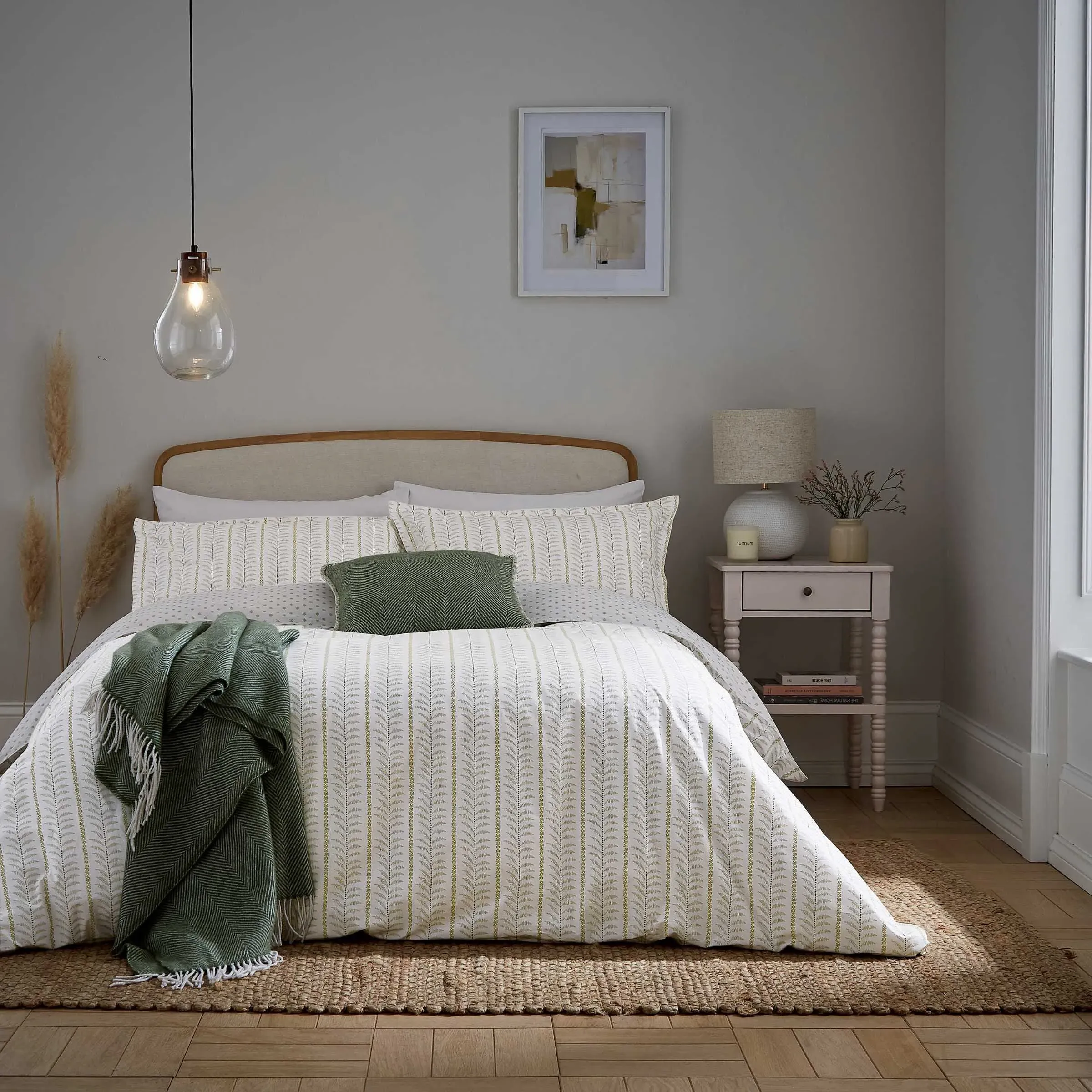 Linden Print Single Duvet Cover Set - Mourne Green, Cotton Percale alternate view