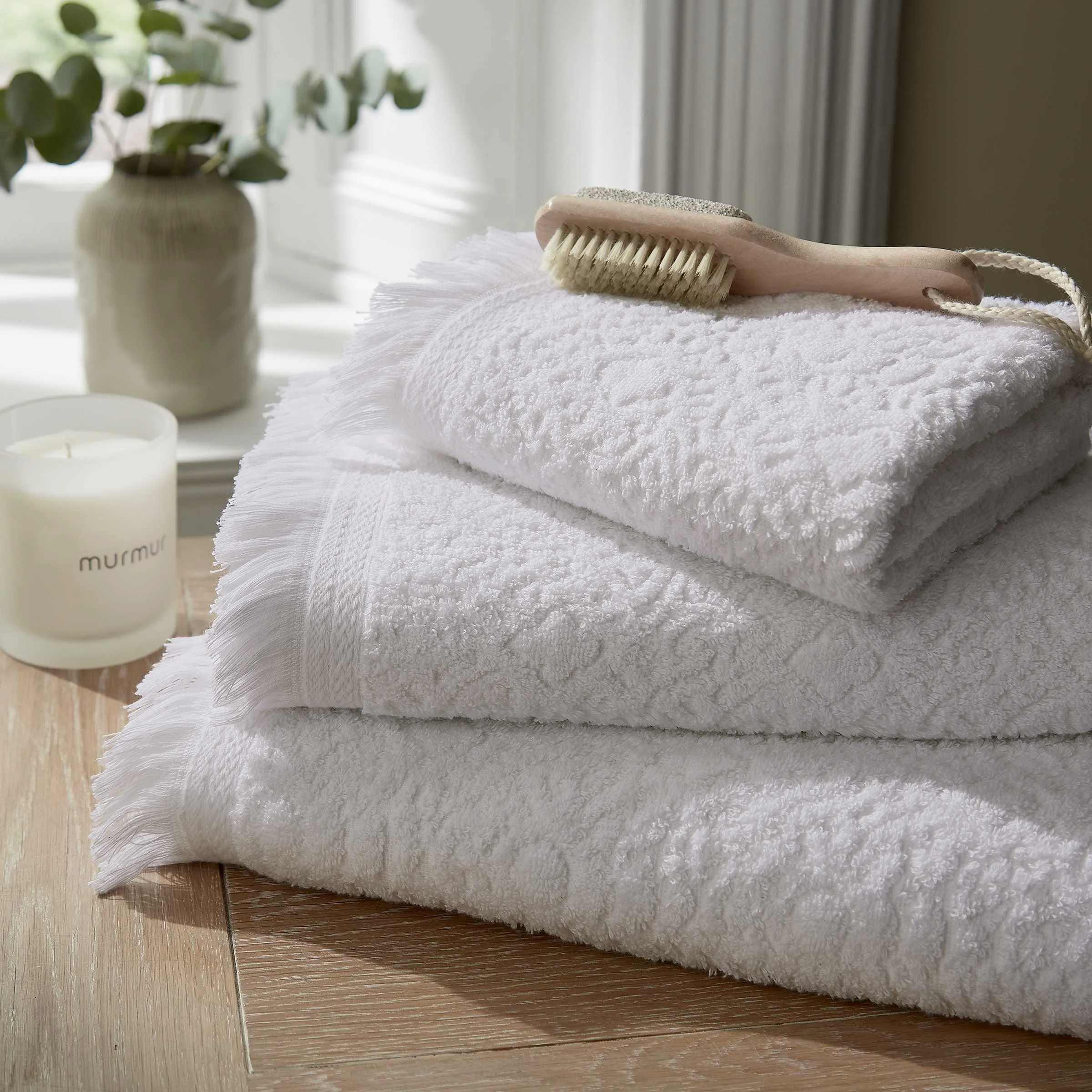 Lotta Sculpted Hand Towel - White, Cotton Terry alternate view
