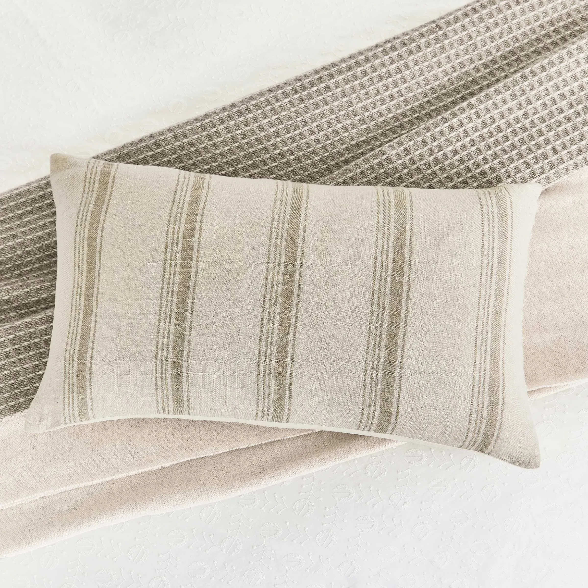 Rectangular Cushion with Stripes - Linen