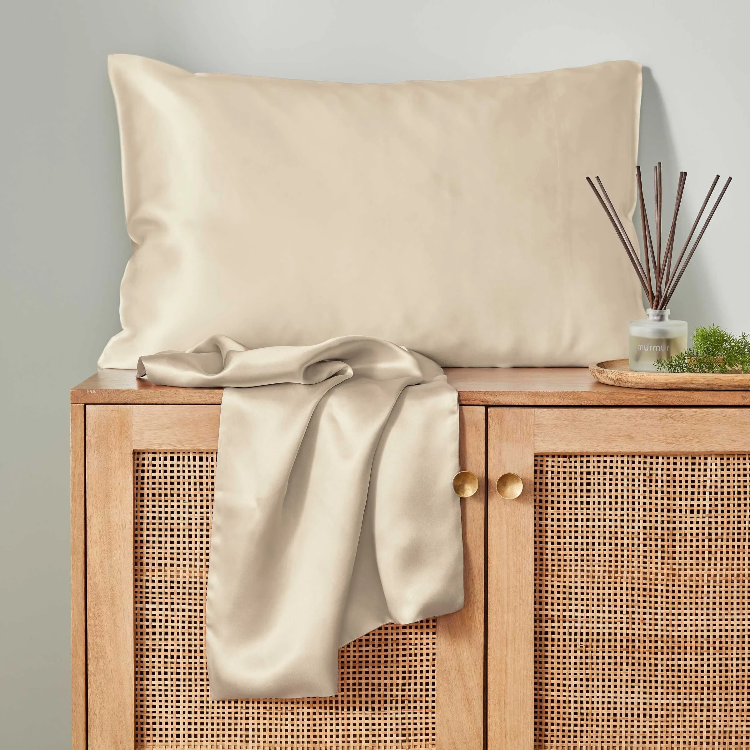 Silk Standard Pillowcase - Linen product