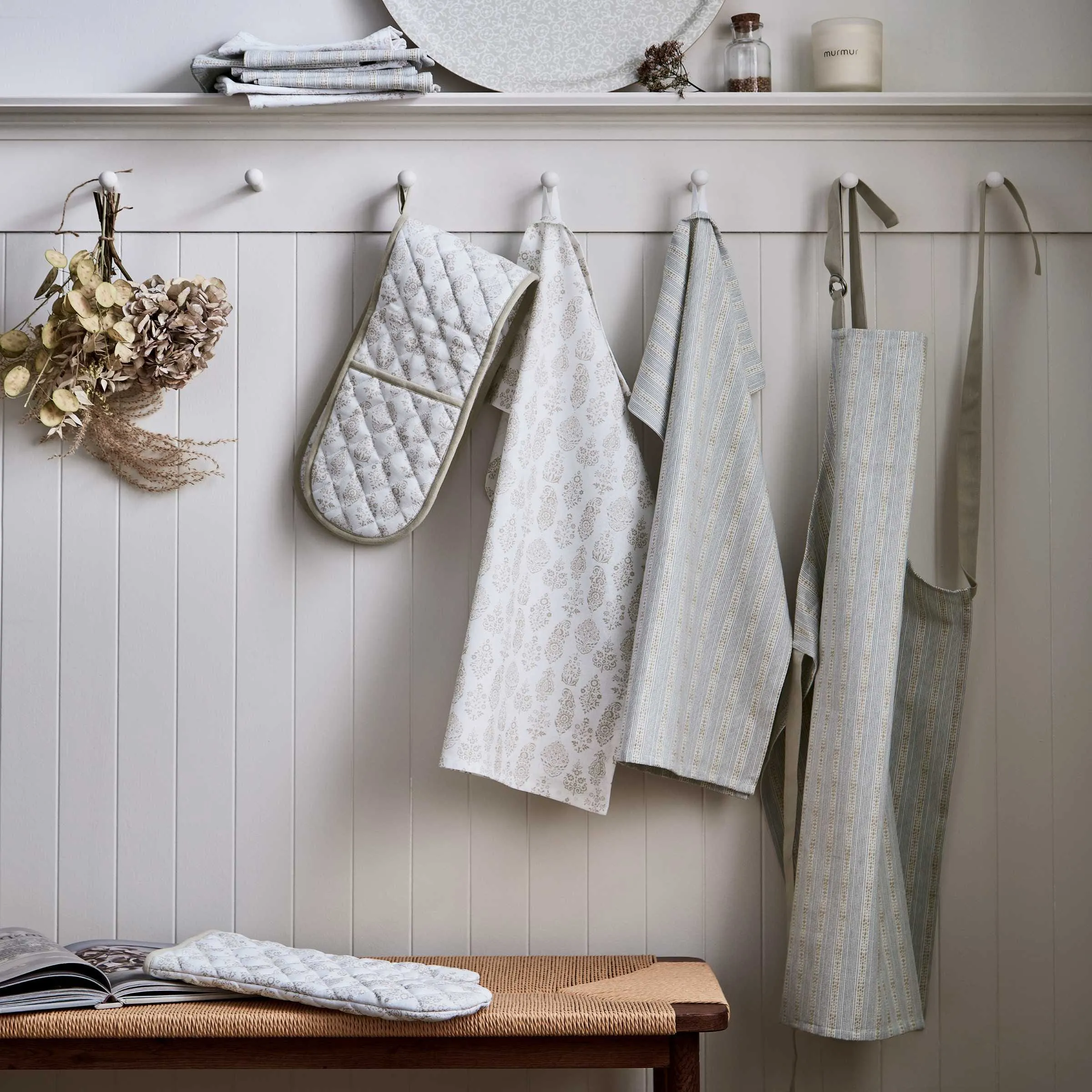 Single Oven Glove Paisley Pattern - Linen, Cotton