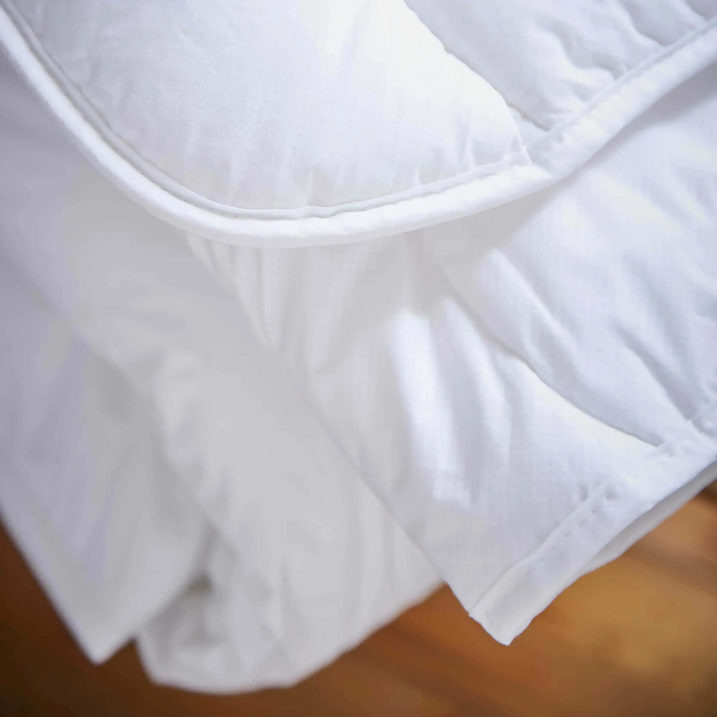 Single Temperature Regulating Duvet 10.5 Tog - White, Cotton alternate view