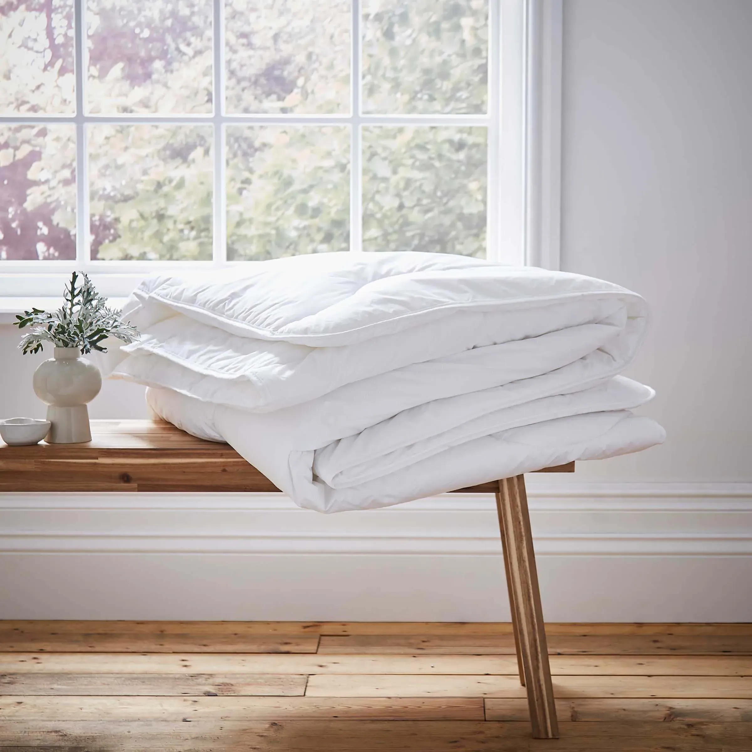 Single Temperature Regulating Duvet 10.5 Tog - White, Cotton product