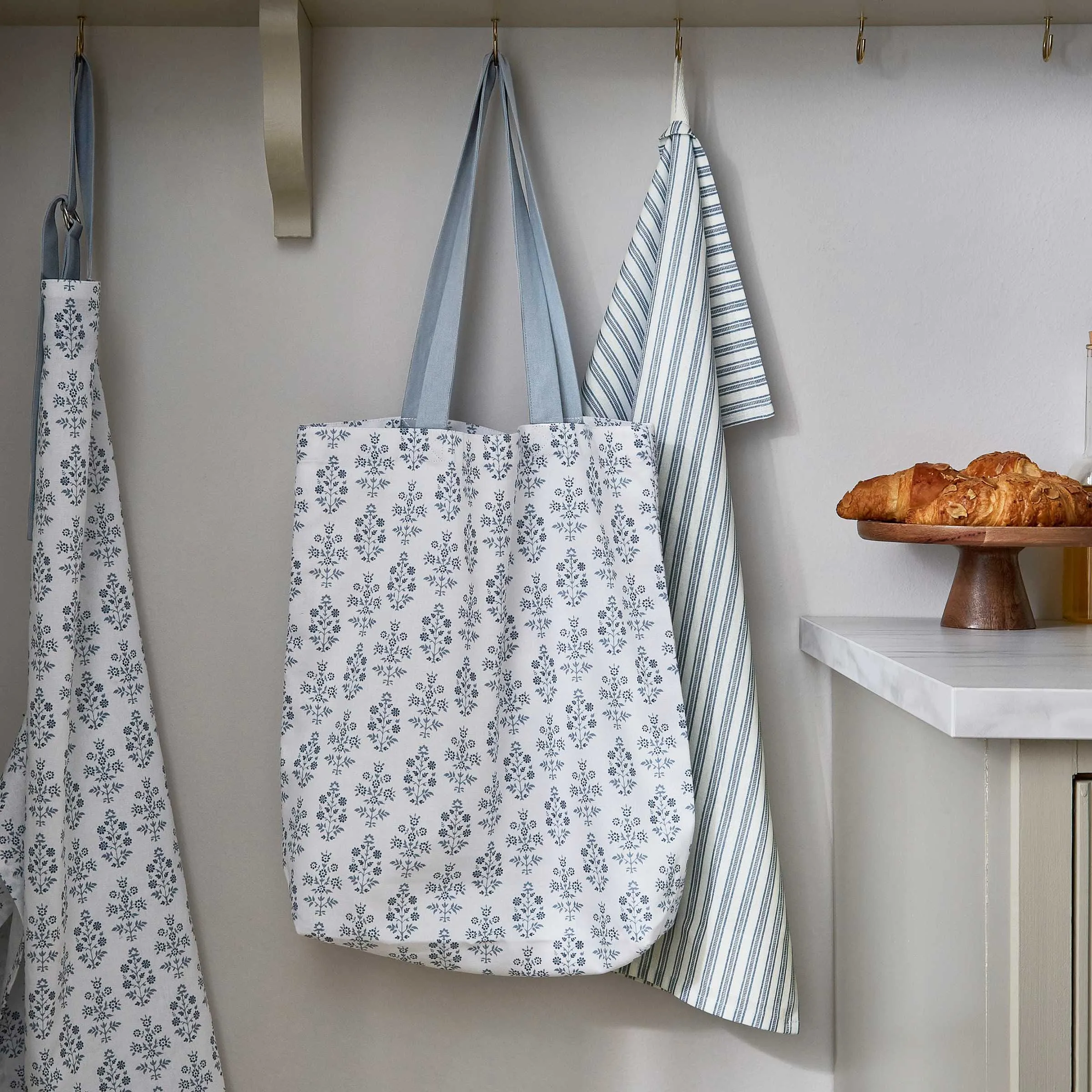Sofie Paisley Placemat Set of 2 - Ballintoy Blue, Cotton alternate view