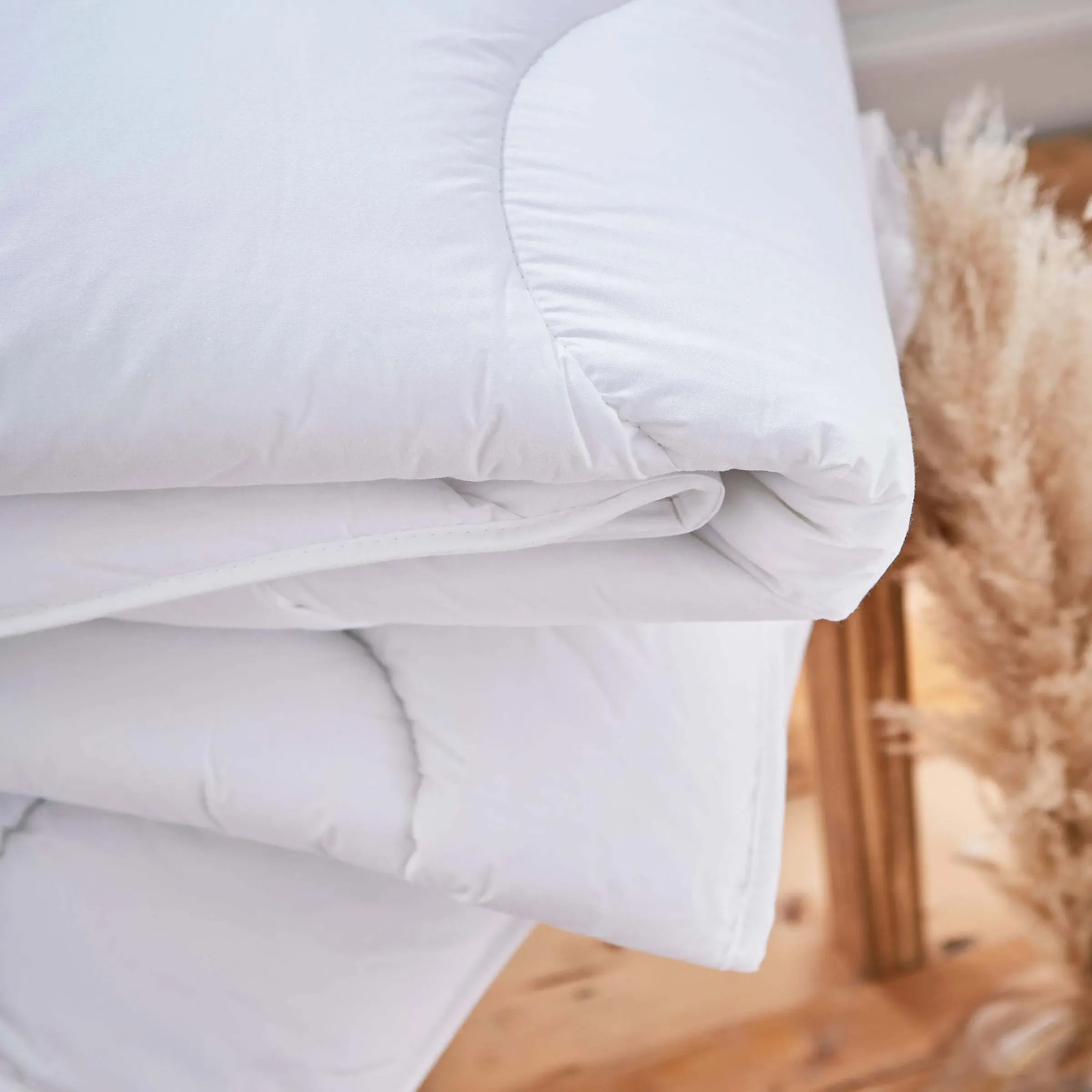 Super King Duvet 10.5 Tog - White, Cotton