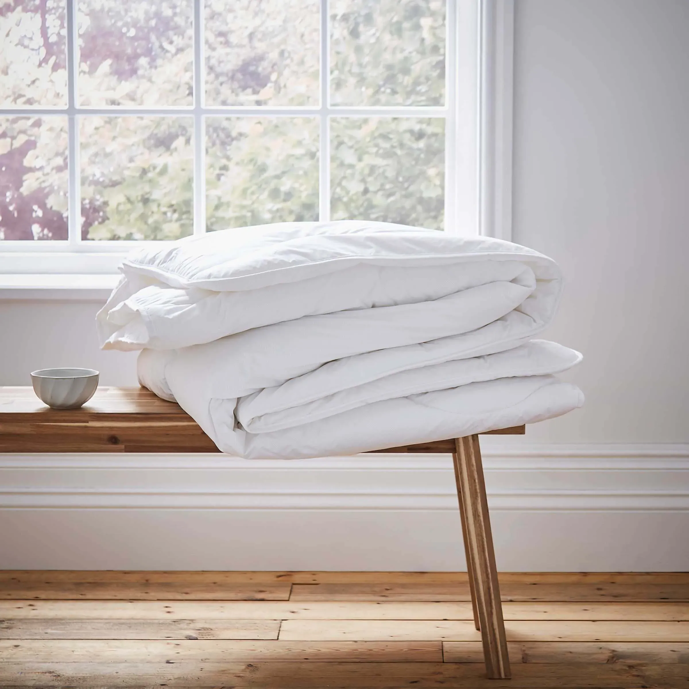 Temperature Regulating Single Duvet 13.5 Tog - White, Cotton product