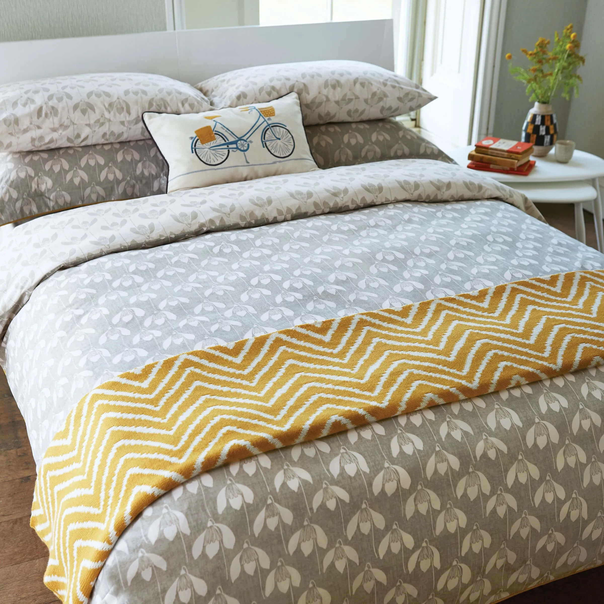 Oxford Pillowcase Snowdrop Print - Grey, Cotton