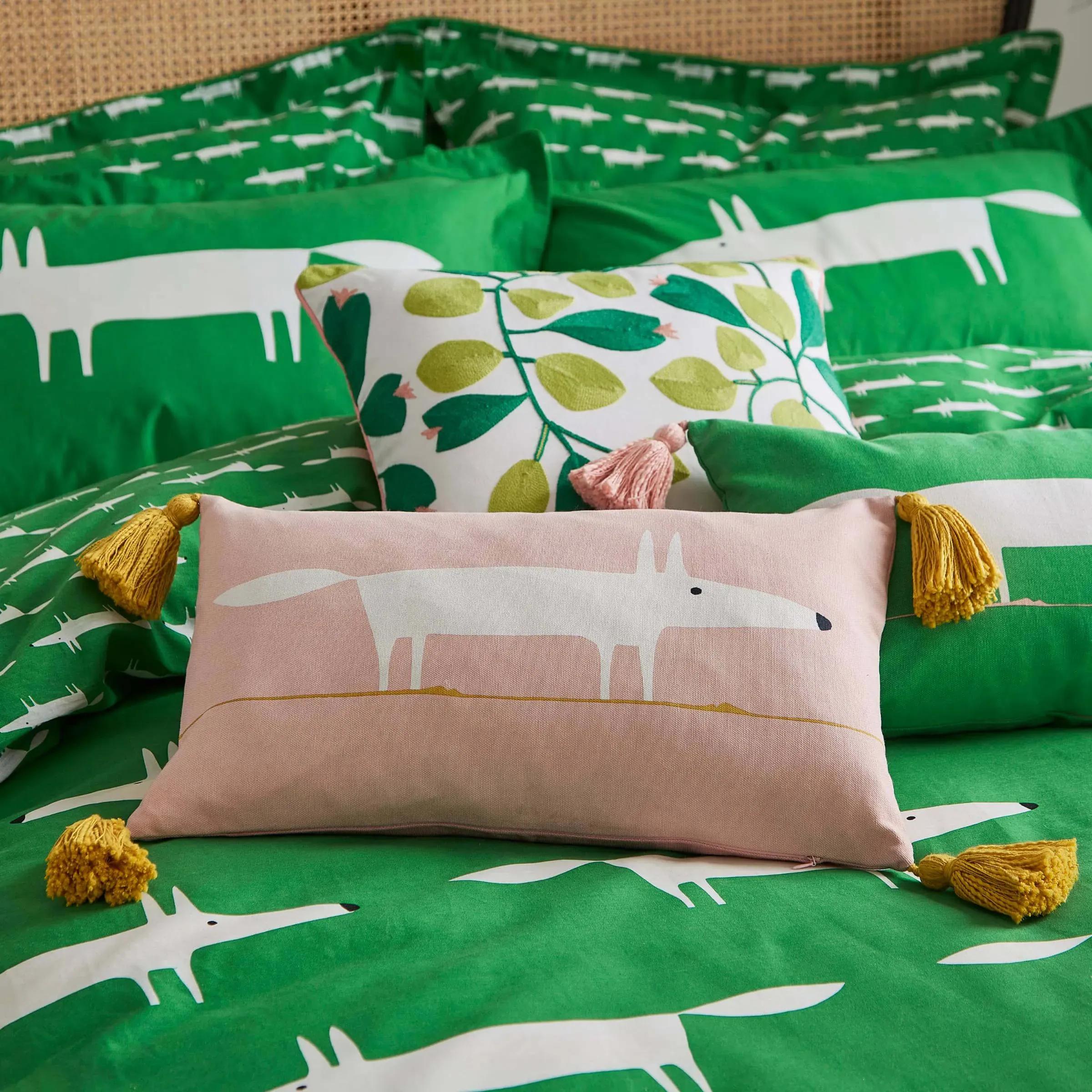 Rectangular Cushion with Tassels - Milkshake, Cotton