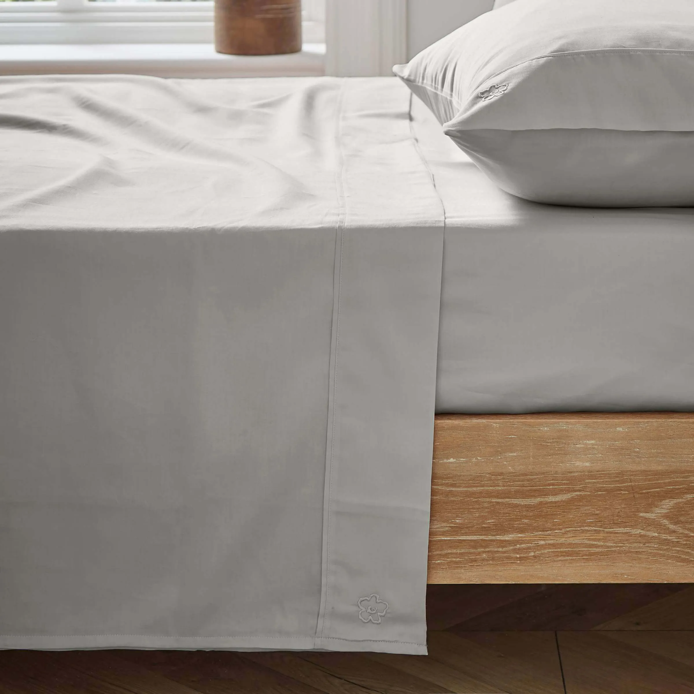 Double Flat Sheet 250 Thread Count - Silver, Cotton