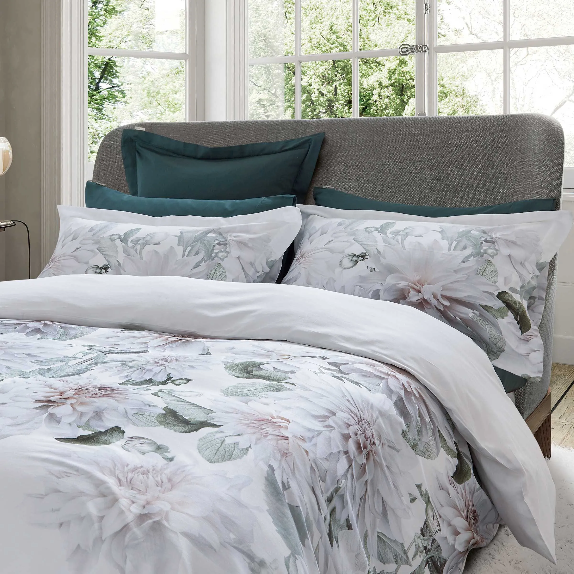 Ted Baker Clove Floral Double Duvet Cover Set - White product