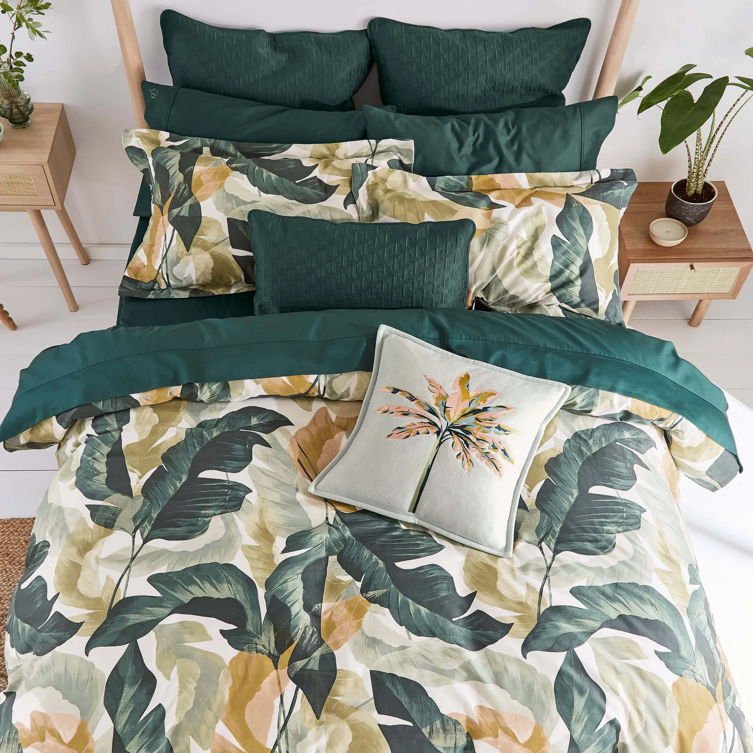 Urban Forager Double Duvet Cover Set - Basil product