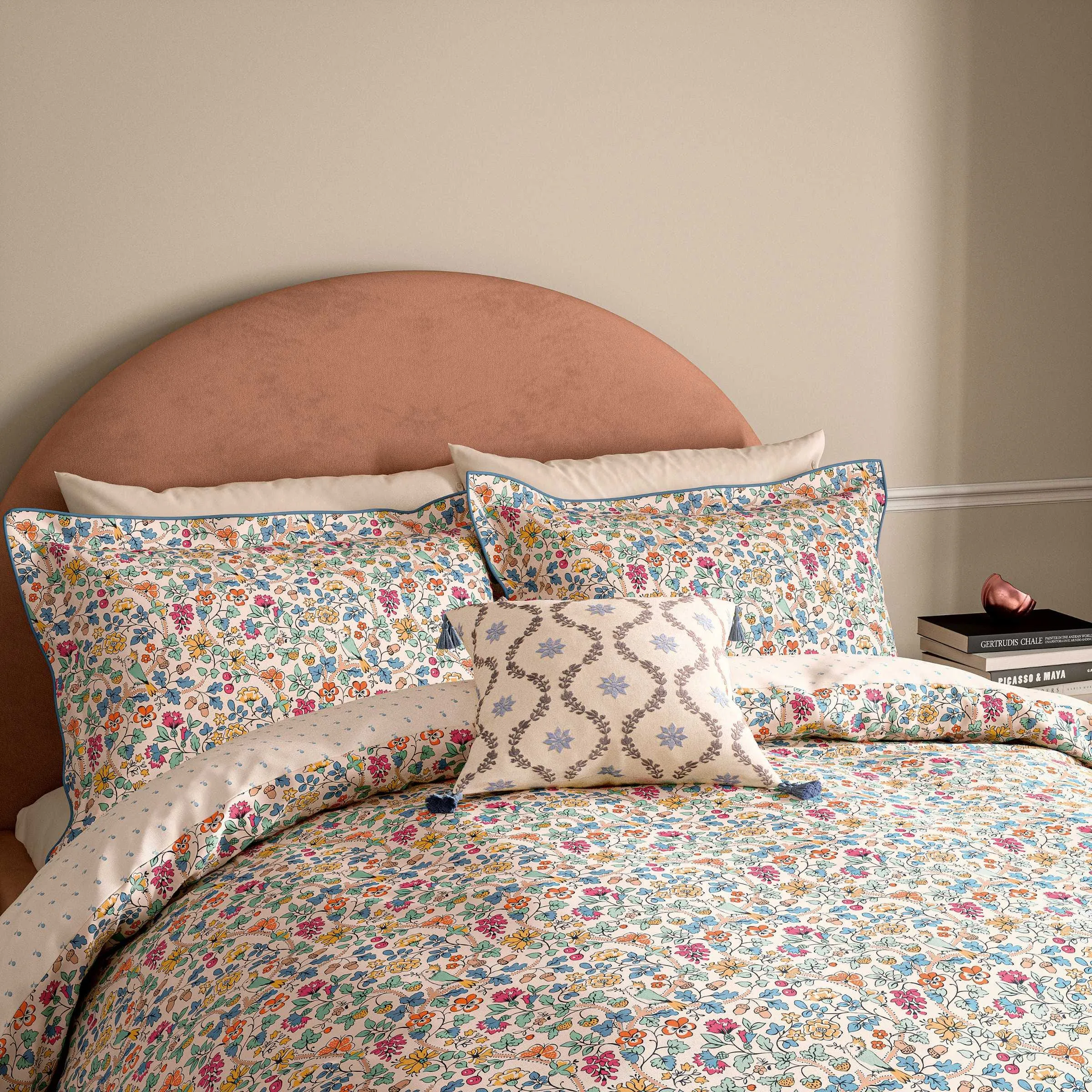 Bountiful Garden Single Duvet Cover Set - Blue product