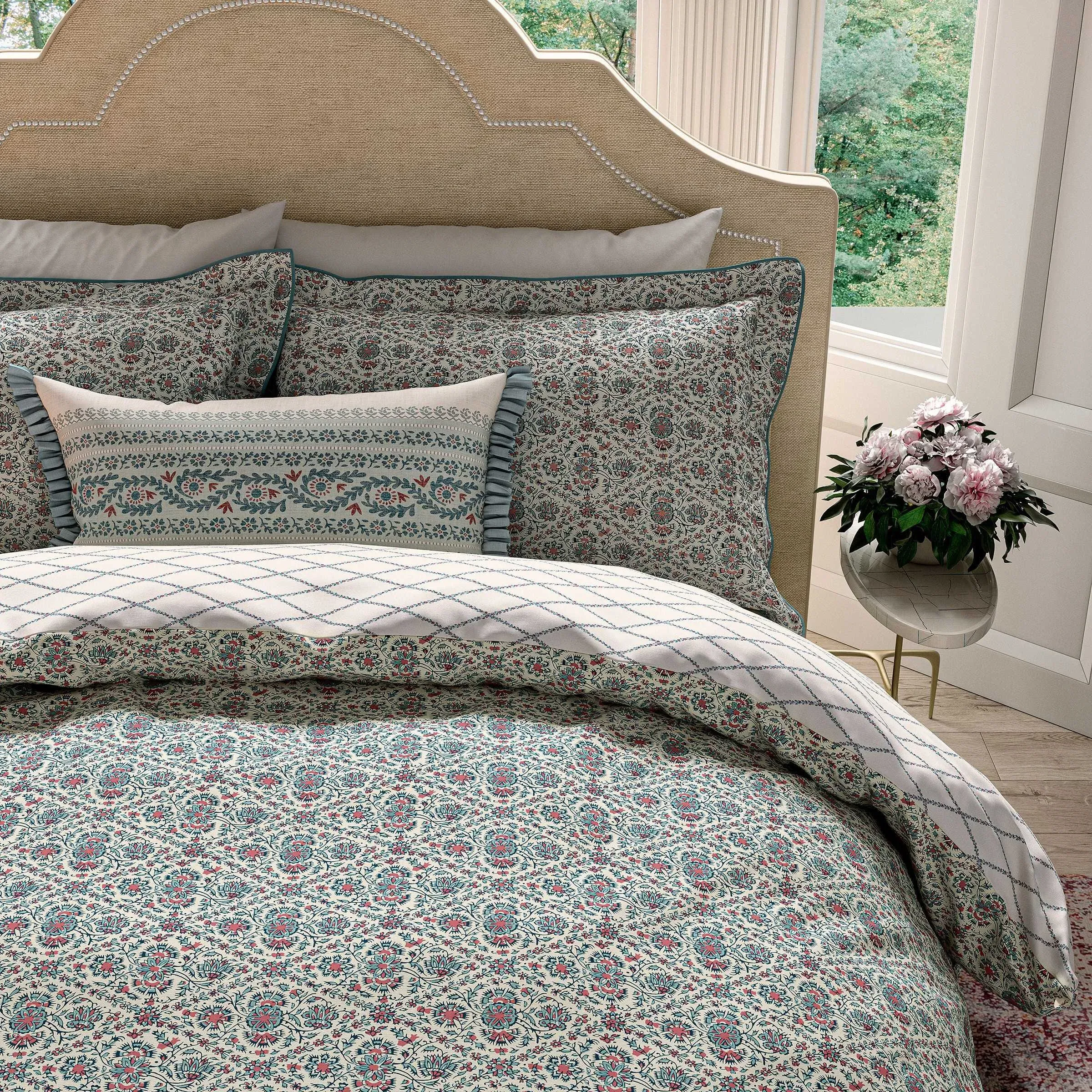 Rectangular Cushion Opulent Stripe - Red, Silk