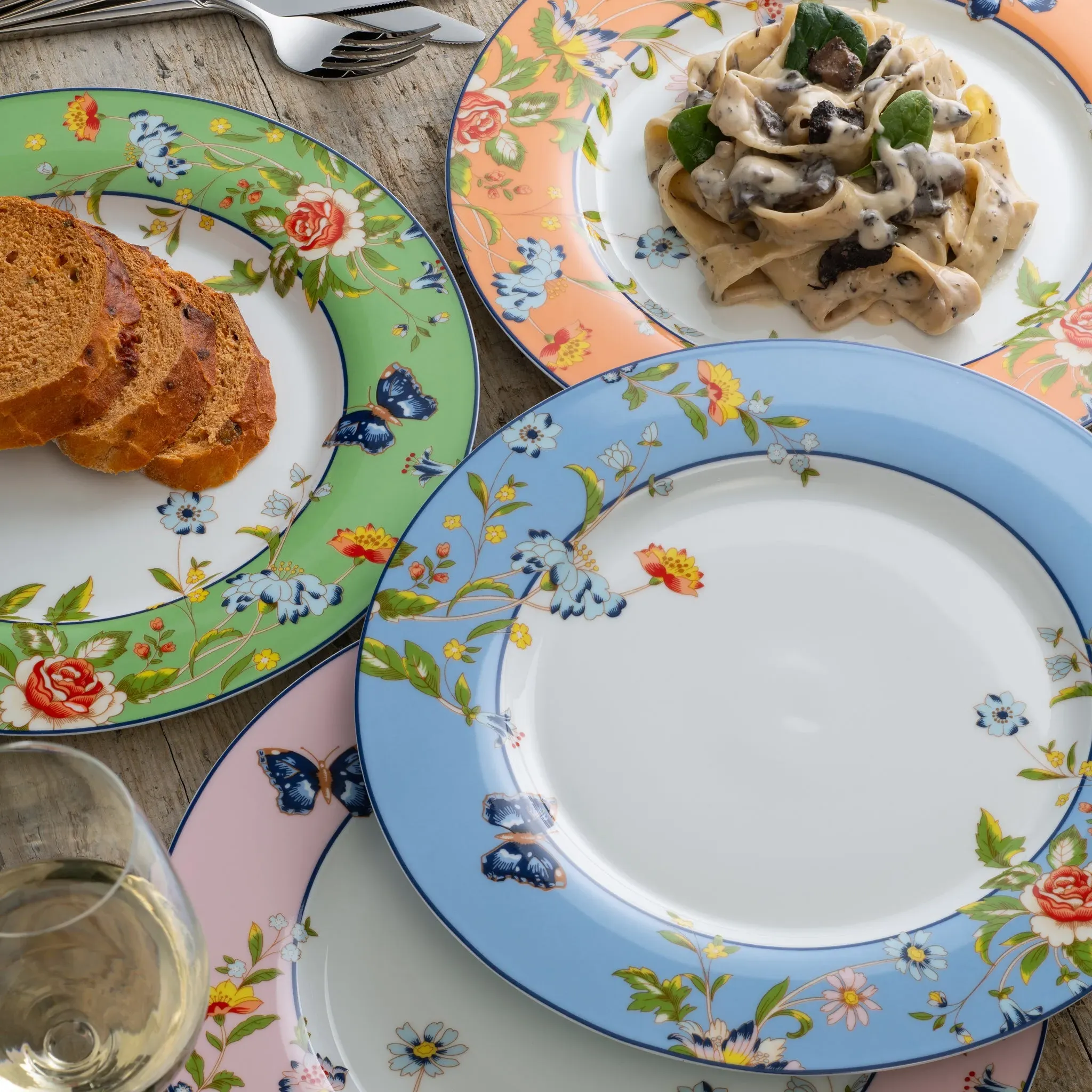 Cottage Garden Dinner Plates Set of 4