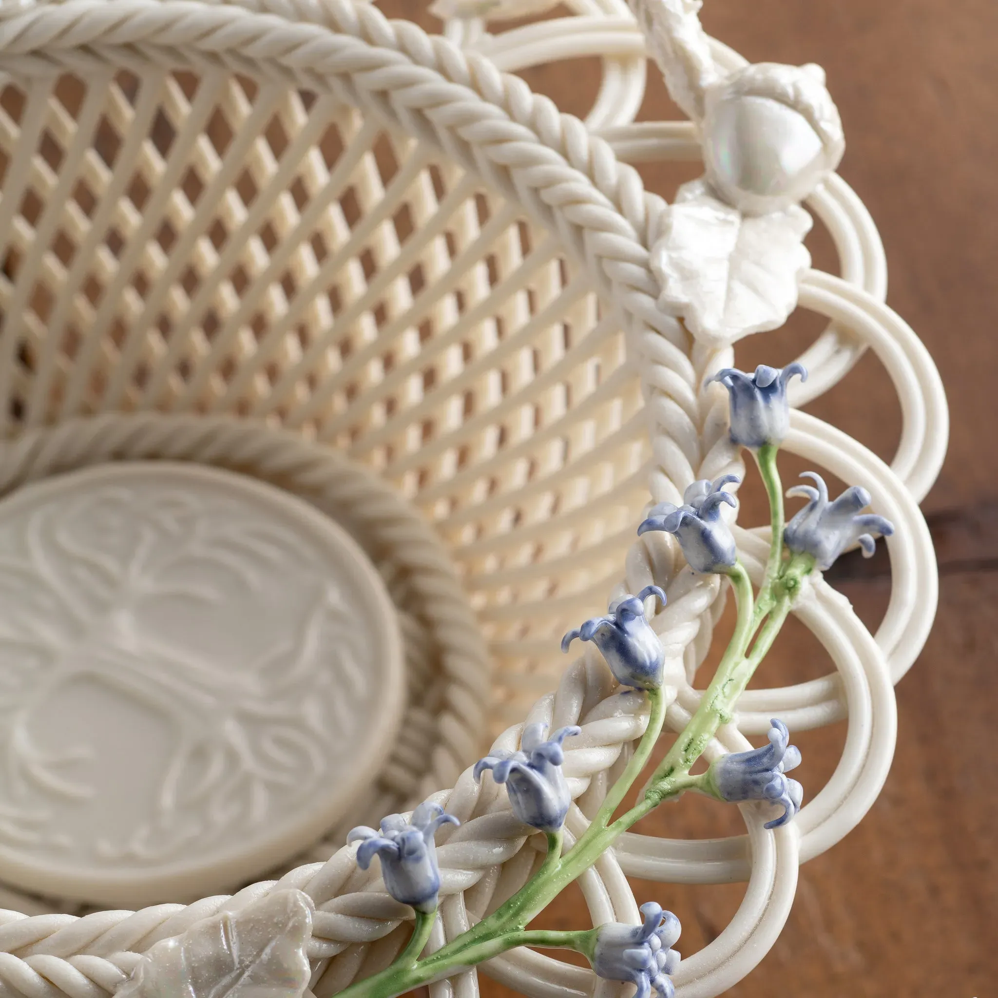 Annual Basket 2025 - Tree of Life - Porcelain