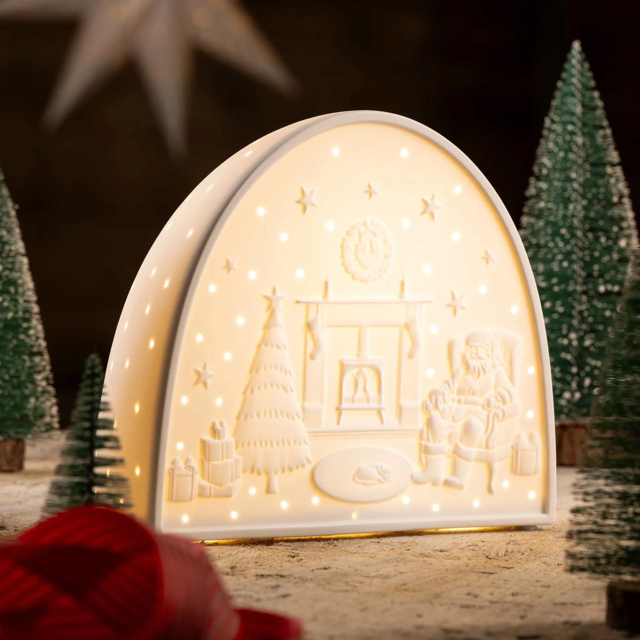 Santa by the Fire Luminaire - White, Porcelain