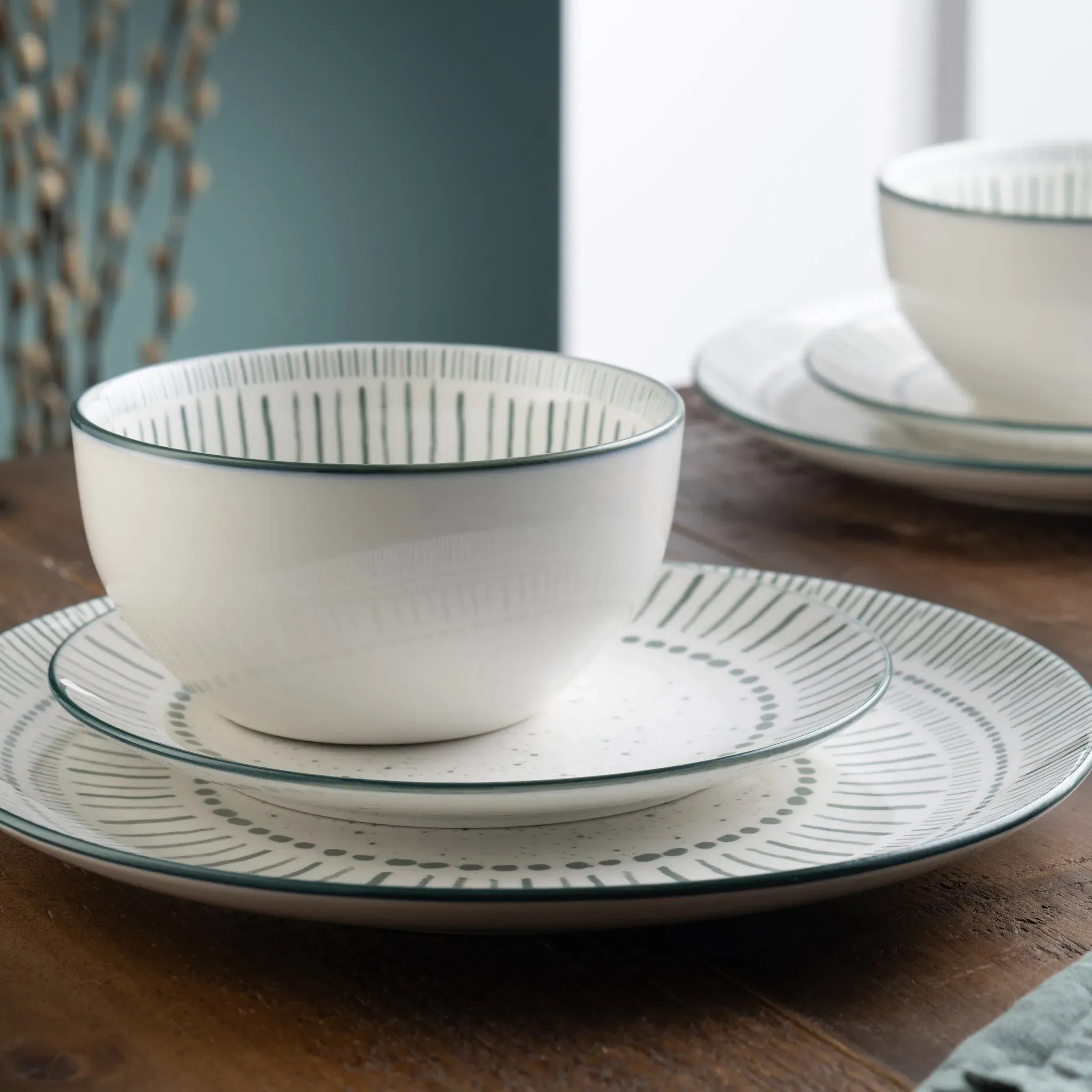 Vigo 12 Piece Dinnerware Set - Teal, Fine China