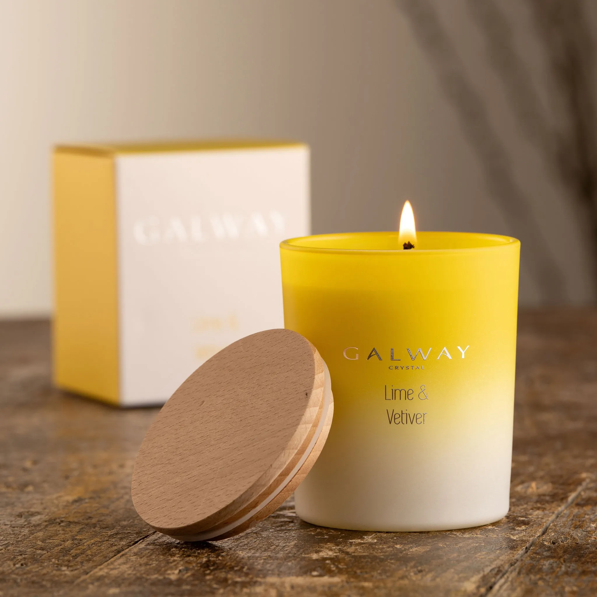 Lime & Vetiver Small Jar Candle with Wooden Lid alternate view