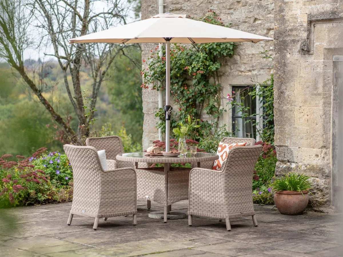 Patagonia Willow Rattan 4-Seat Round Dining Set with Parasol - Willow product