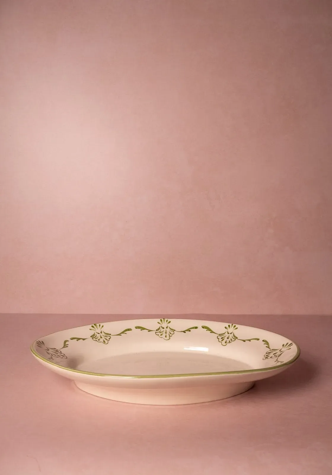 Cara Shell Serving Plate - Green, Earthenware product