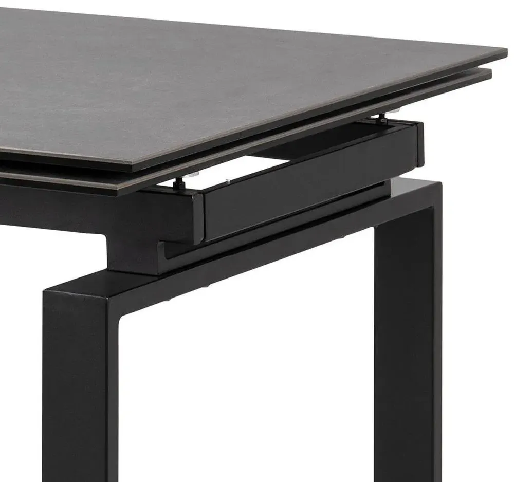 Huddersfield 6-8 Seater Extendable Dining Table - Black, Ceramic