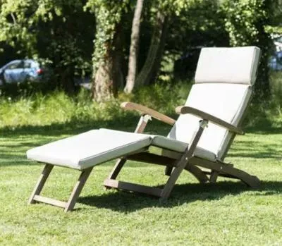 Albany Folding Garden Steamer Chair - Natural, Acacia Wood image