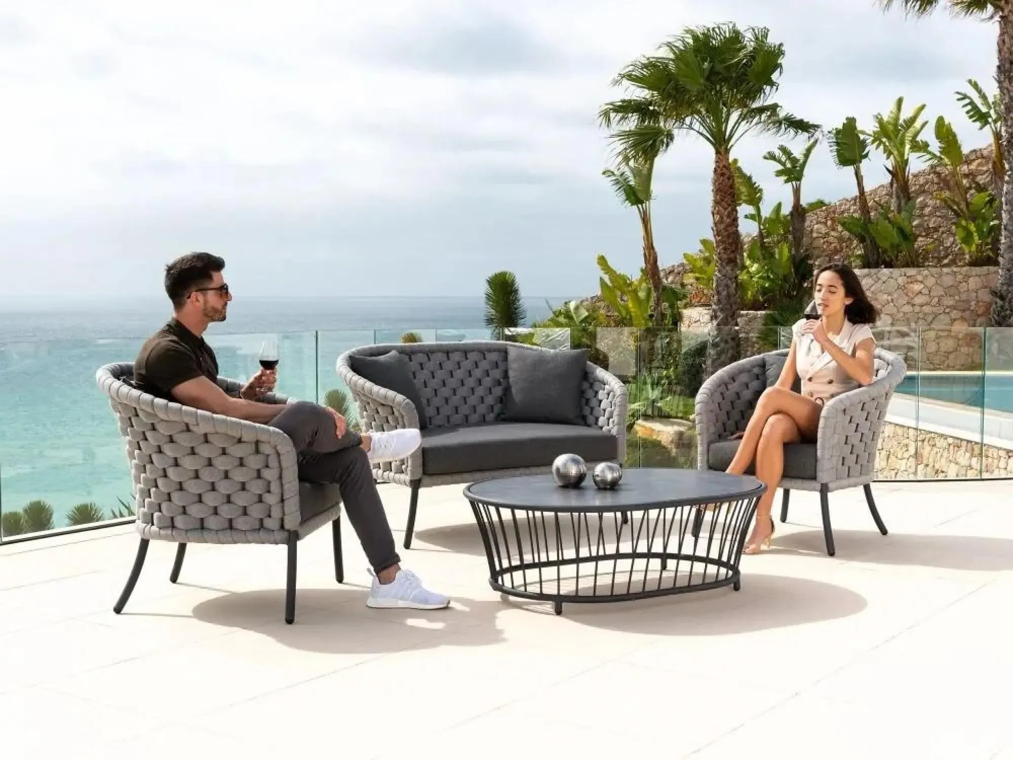 Cordial Luxe 2-Seater Garden Sofa - Light Grey