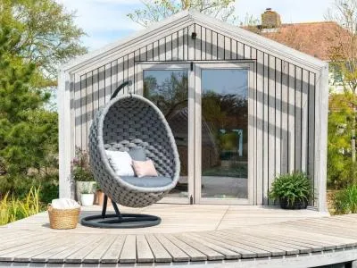 Cordial Luxe Lucy Chair with Cantilever Frame - Light Grey