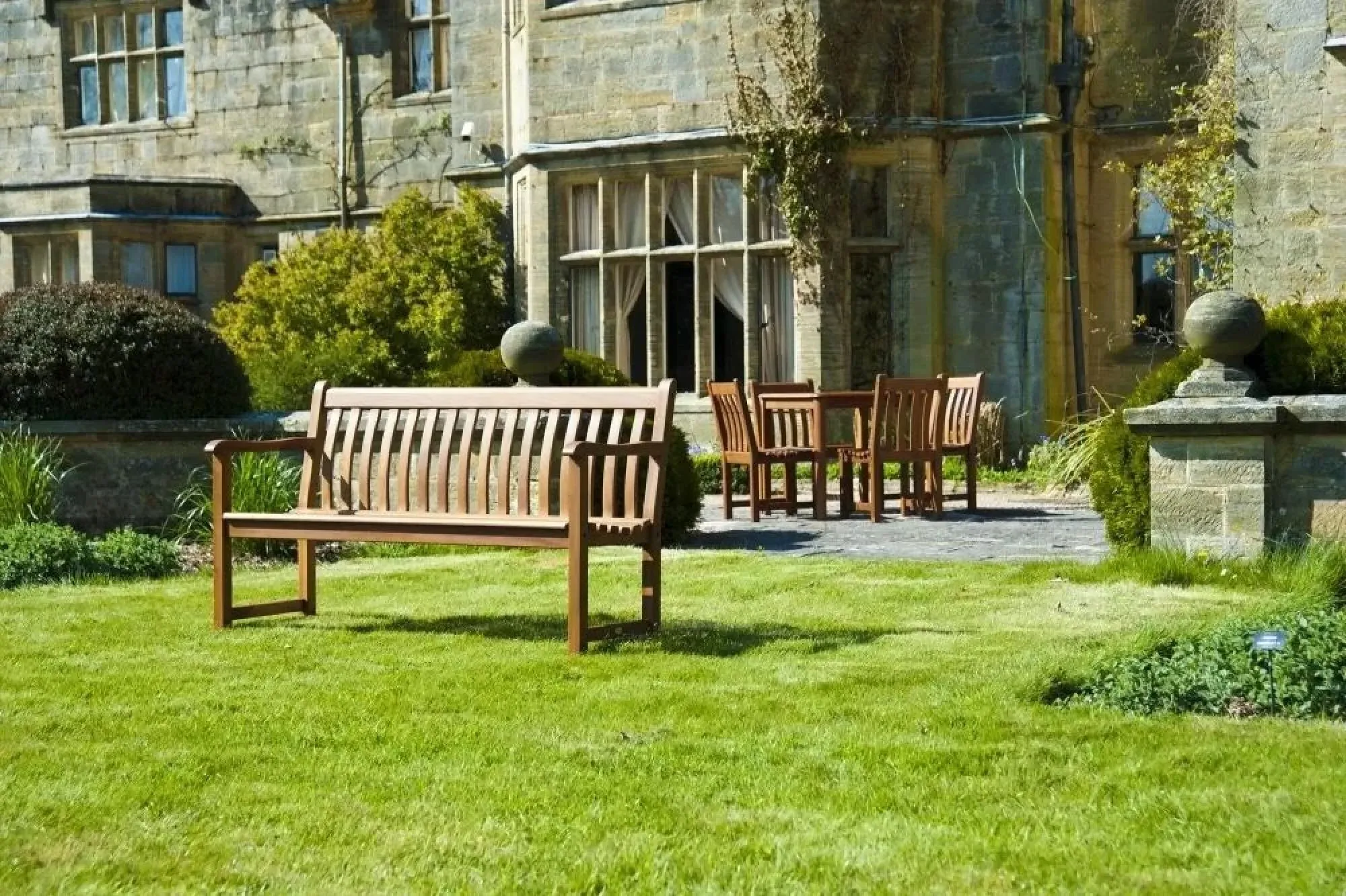 Cornis Broadfield 5ft Garden Bench - Oiled