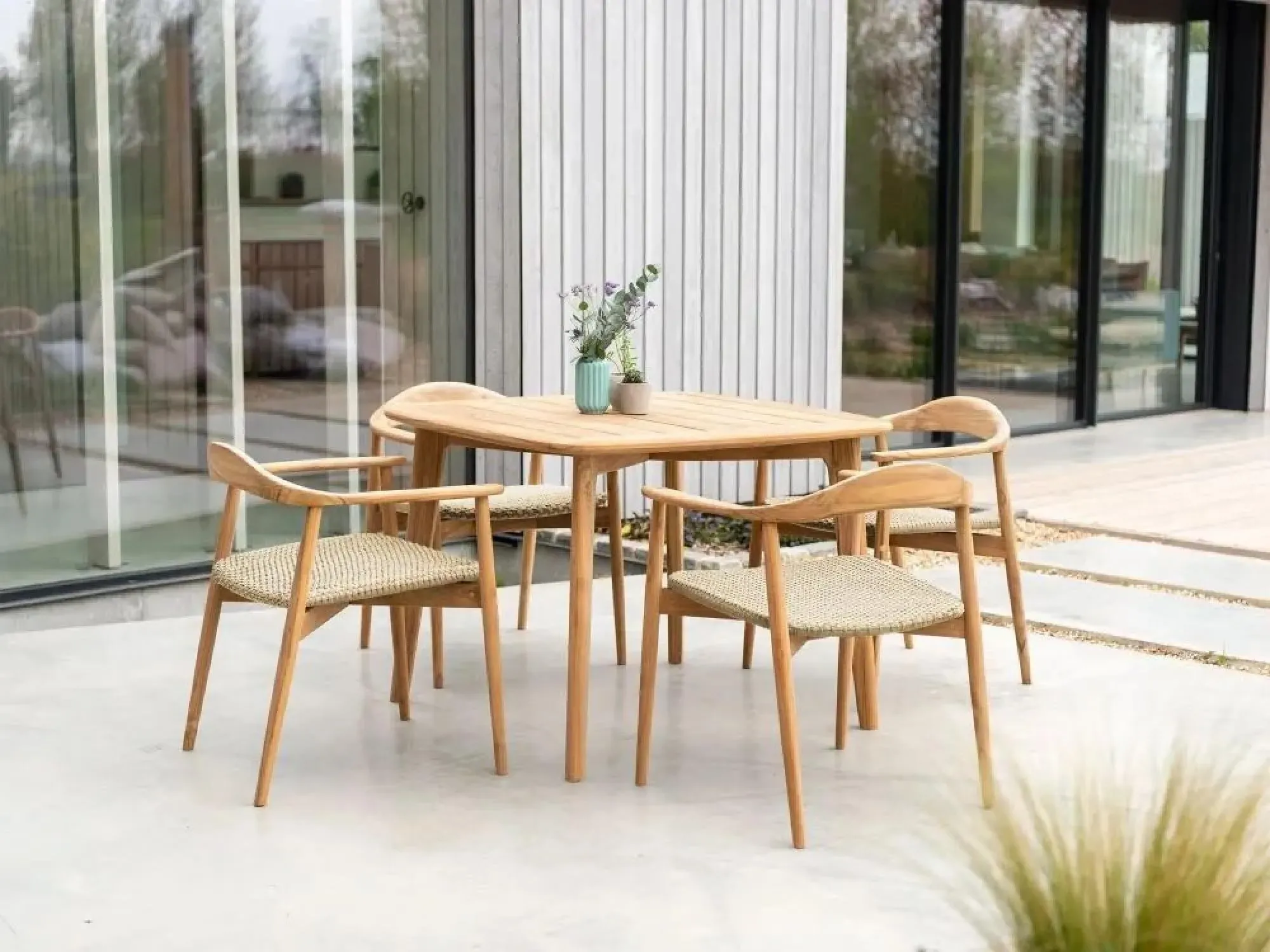 Dana Square Garden Dining Table - Teak