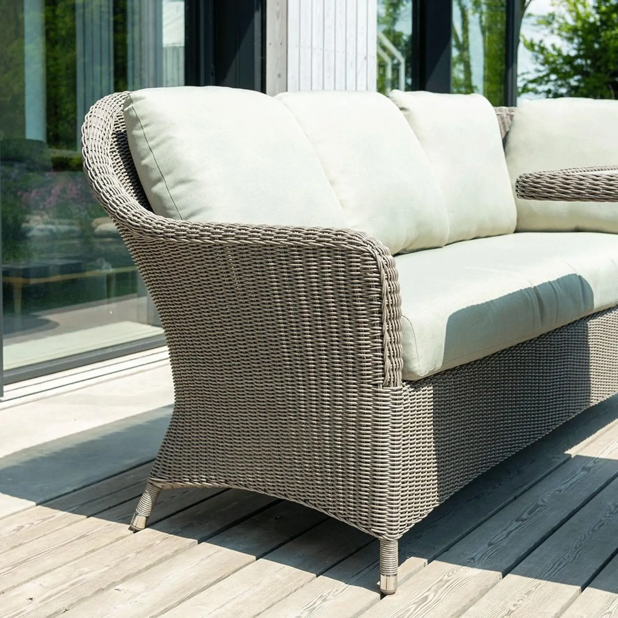 Hazelmere Weave Garden Casual Dining Set - Grey