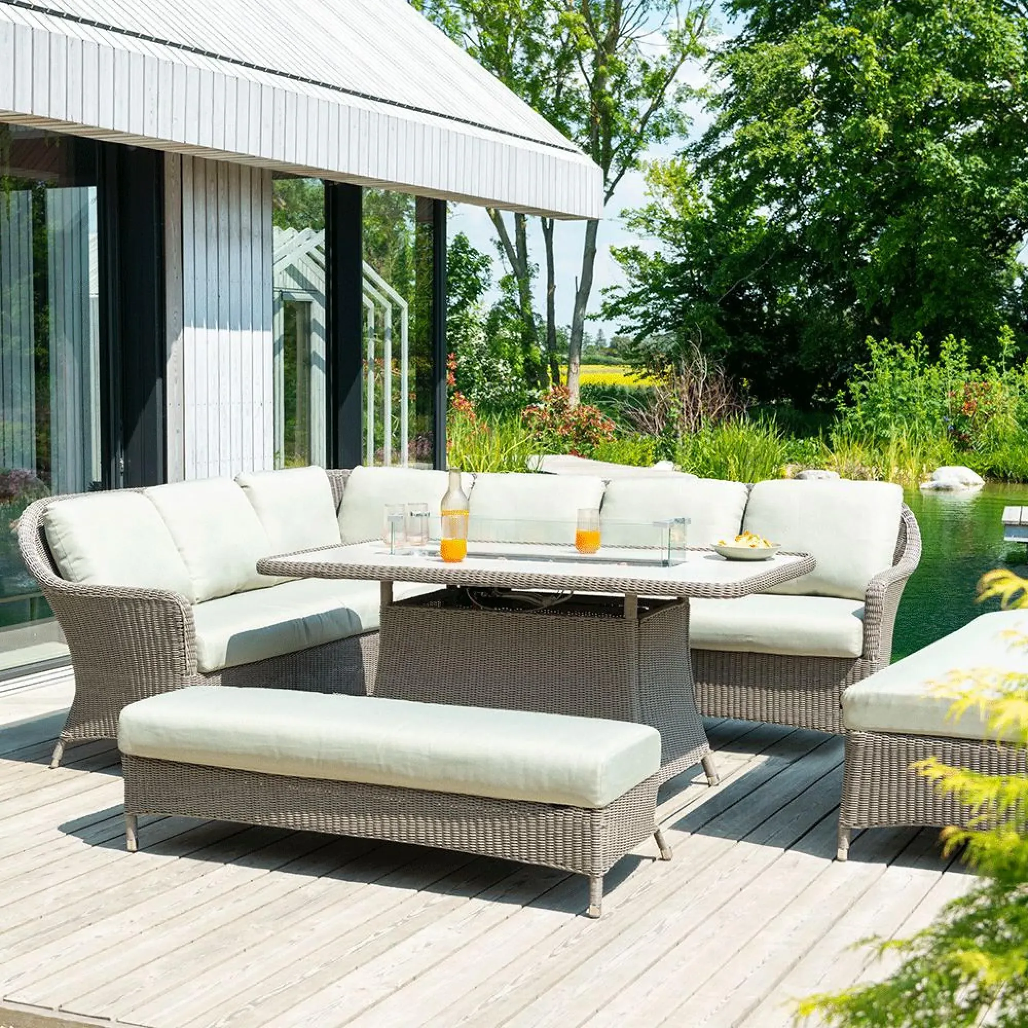 Hazelmere Weave Garden Casual Dining Set - Grey