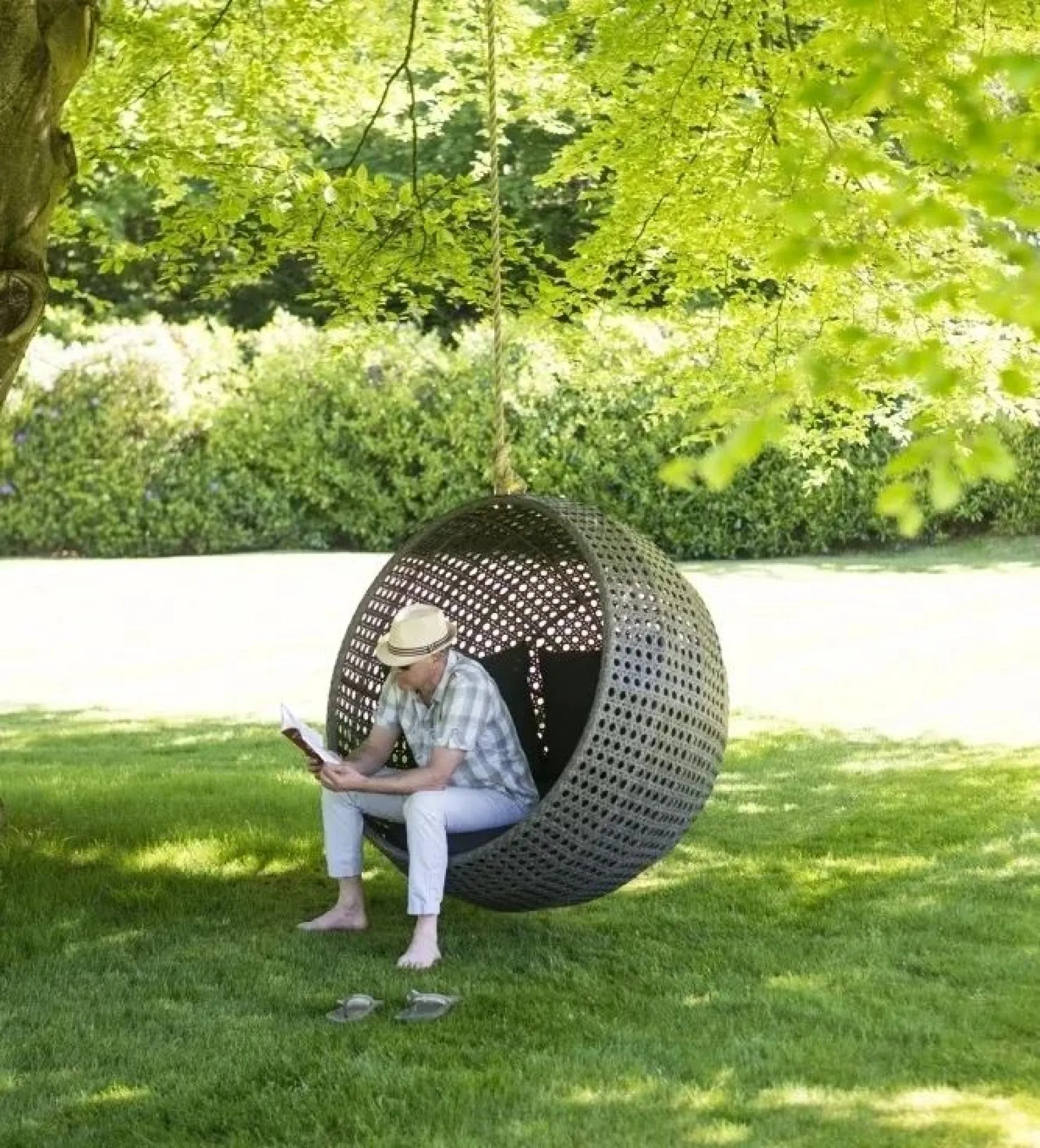 Monte Carlo Garden Hanging Chair - Grey