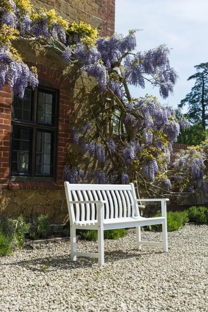 New England Broadfield 4ft Garden Bench - White