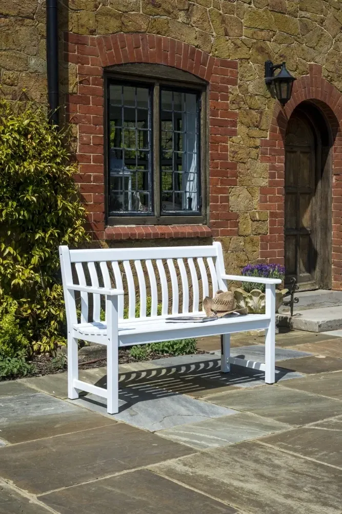 New England Broadfield 4ft Garden Bench - White