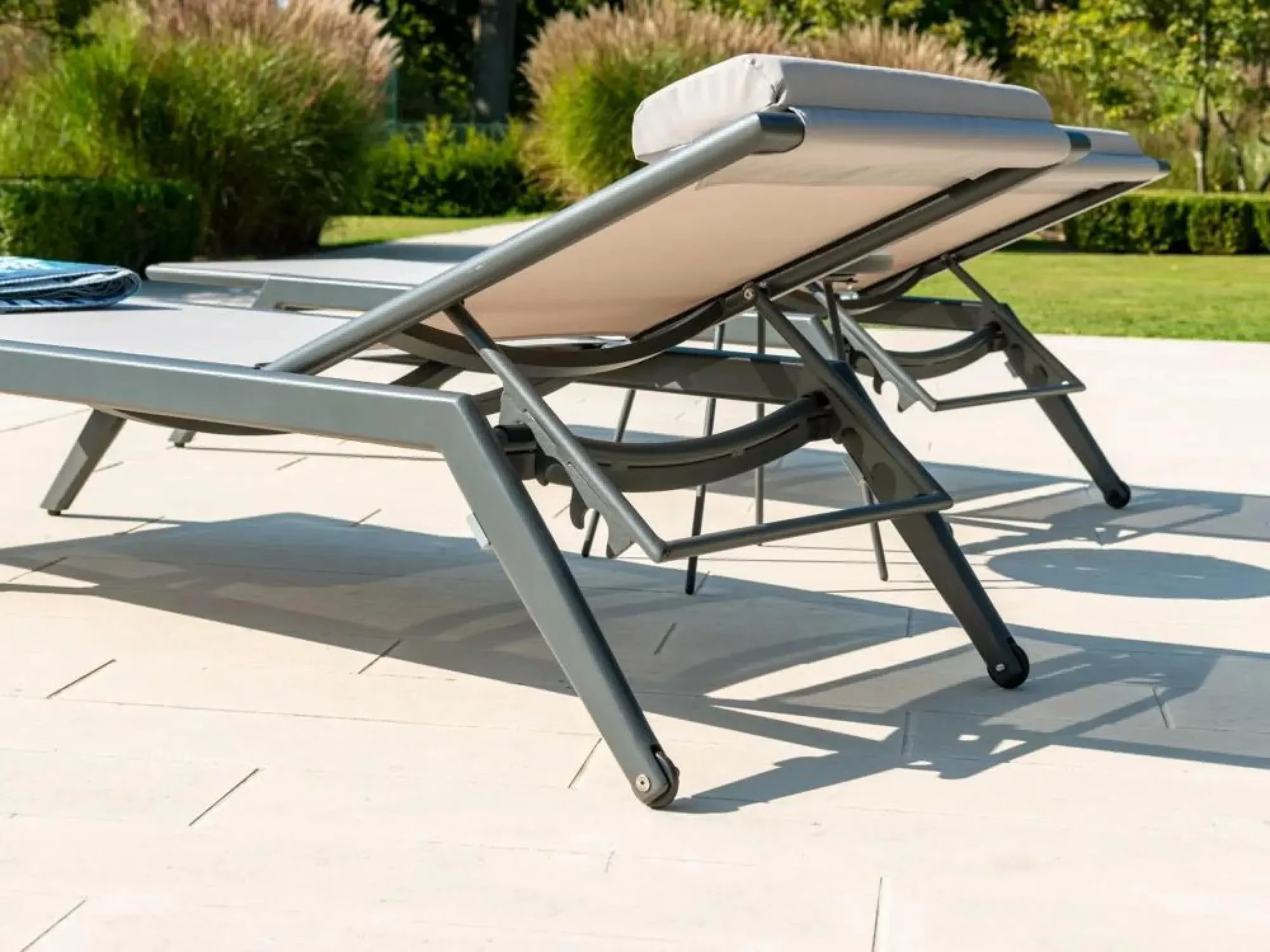 Rimini Stacking Garden Sling Sunbed - Light Grey