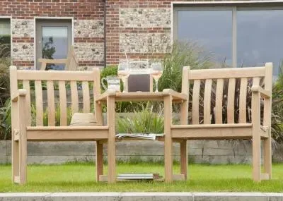 Roble Garden Companion Set - Light Yellow Grain