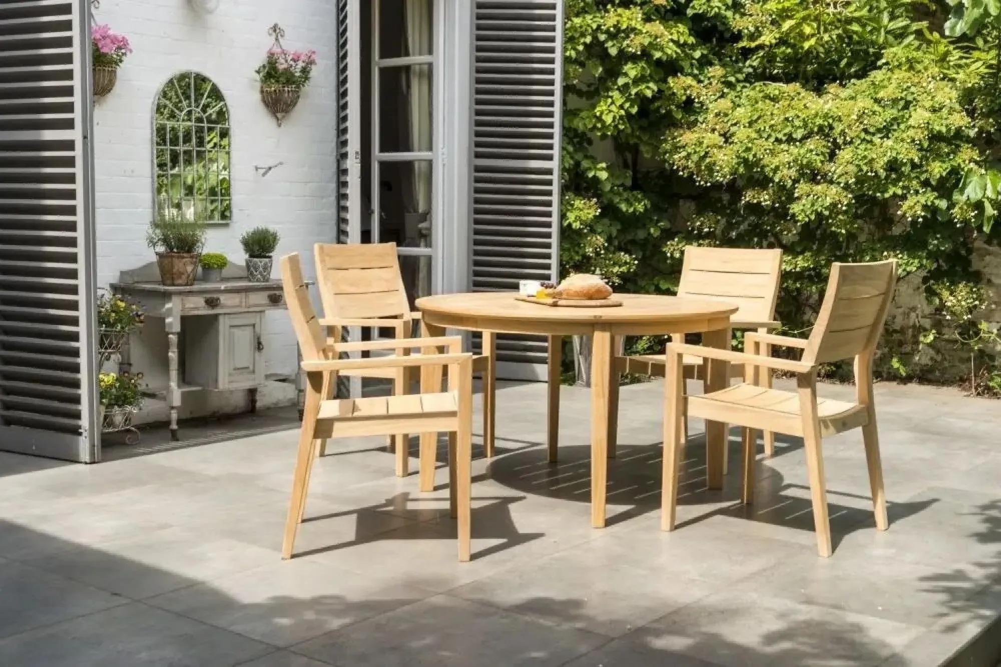 Roble Stacking Garden Dining Armchair - Light Yellow