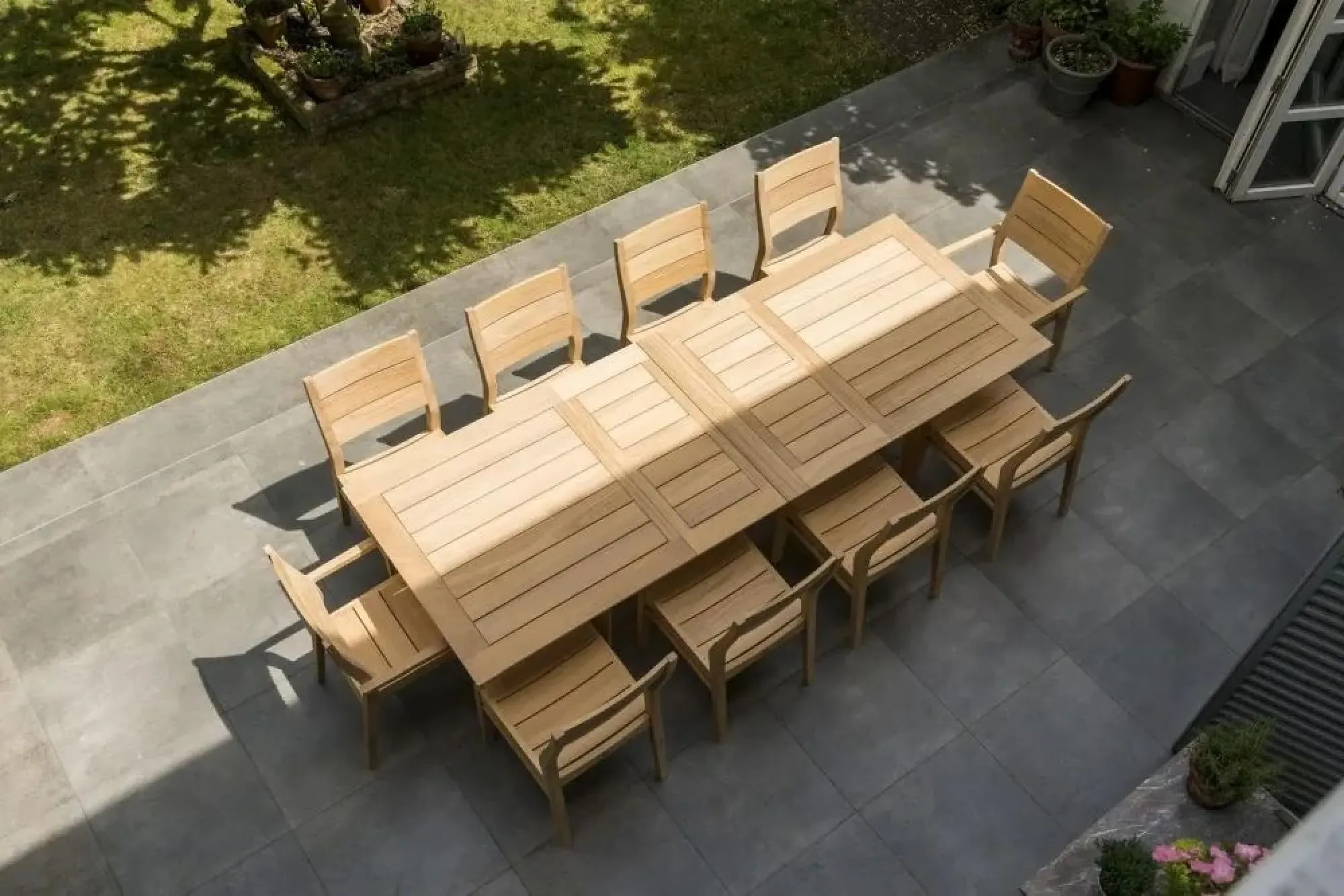 Roble Stacking Garden Dining Armchair - Light Yellow