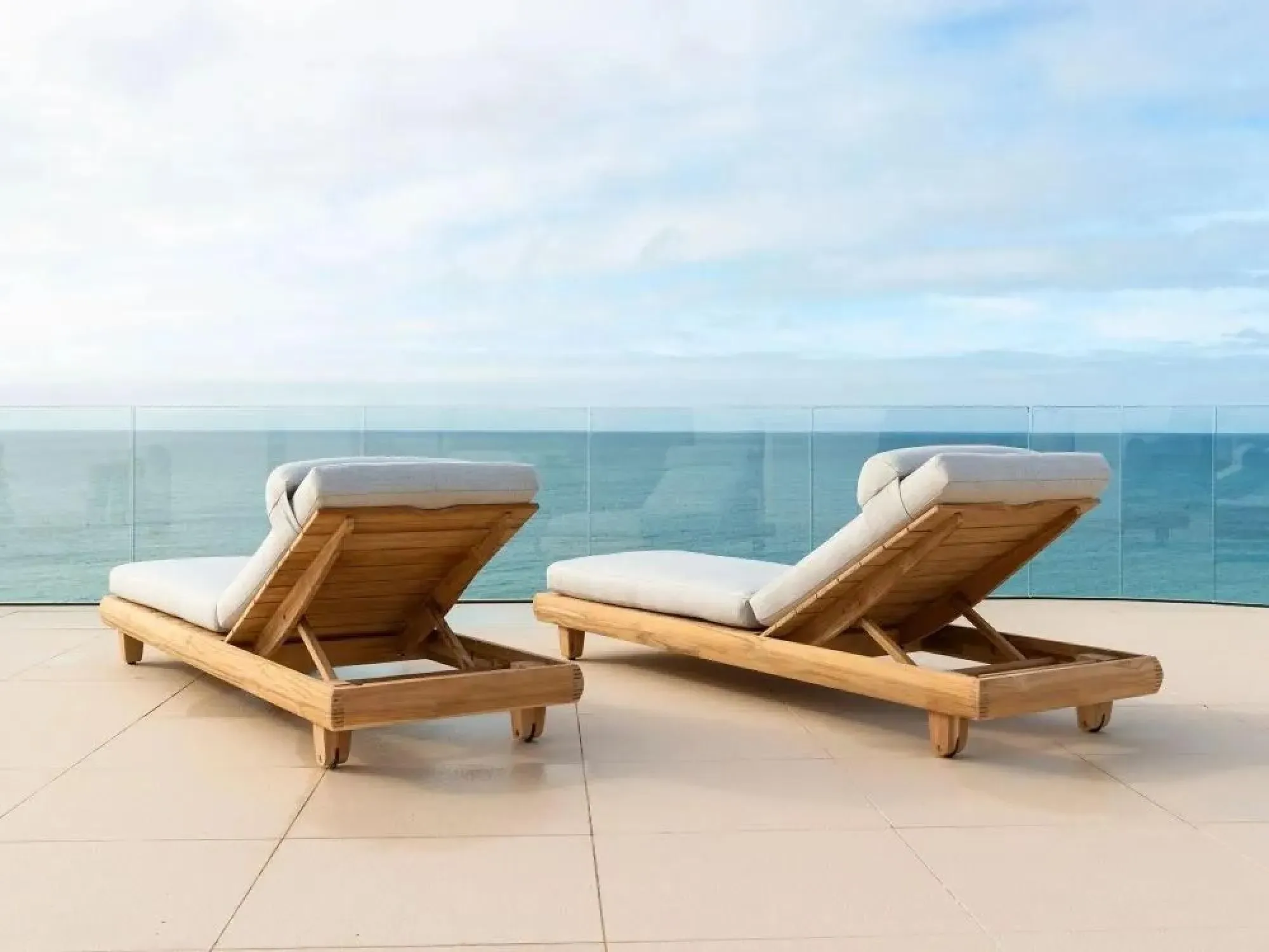 Sorrento Adjustable Garden Sunbed - Teak