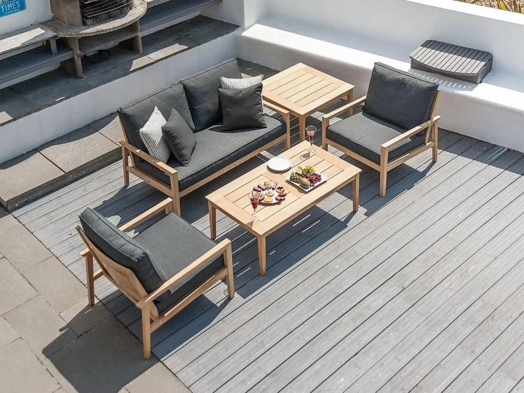 Tivoli Roble Garden Lounge Chair - Charcoal