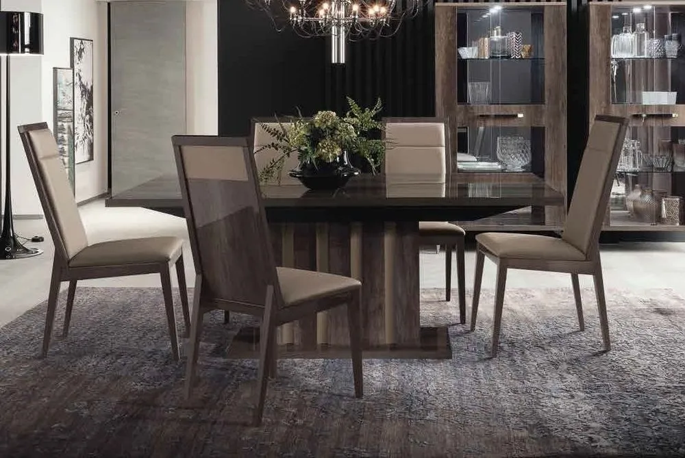 Matera 6-8 Seater Extending Pedestal Dining Table - Wood Grain