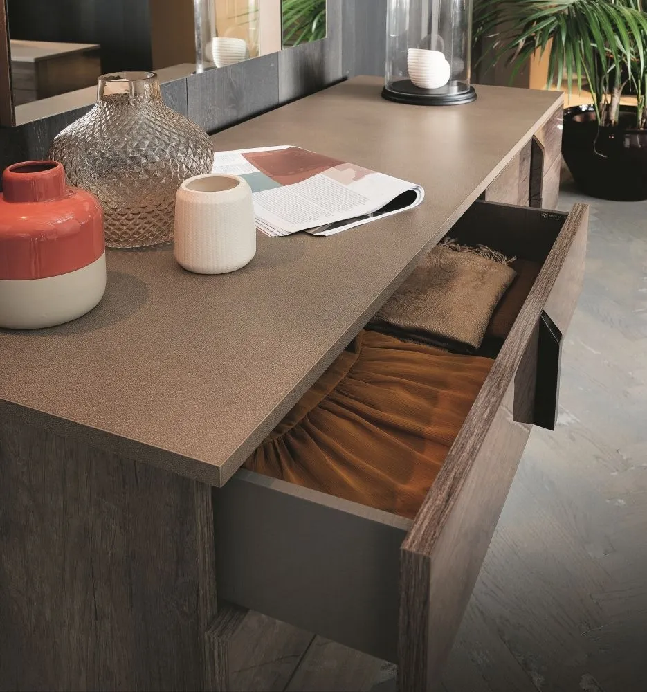 Matera 6 Drawer Wide Dresser - High Gloss, Wood Grain