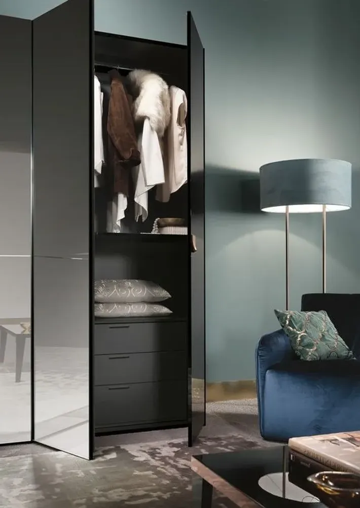 Mont Noir Wardrobe - Black, High Gloss