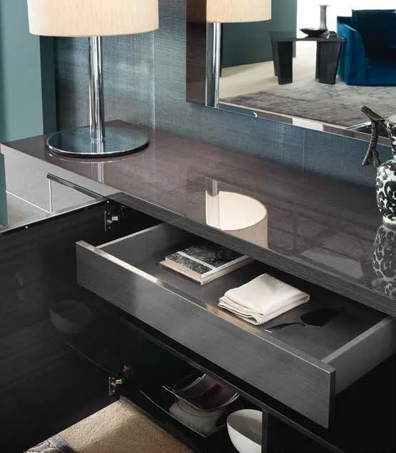 Versilia 3 Door Sideboard - Black, High Gloss