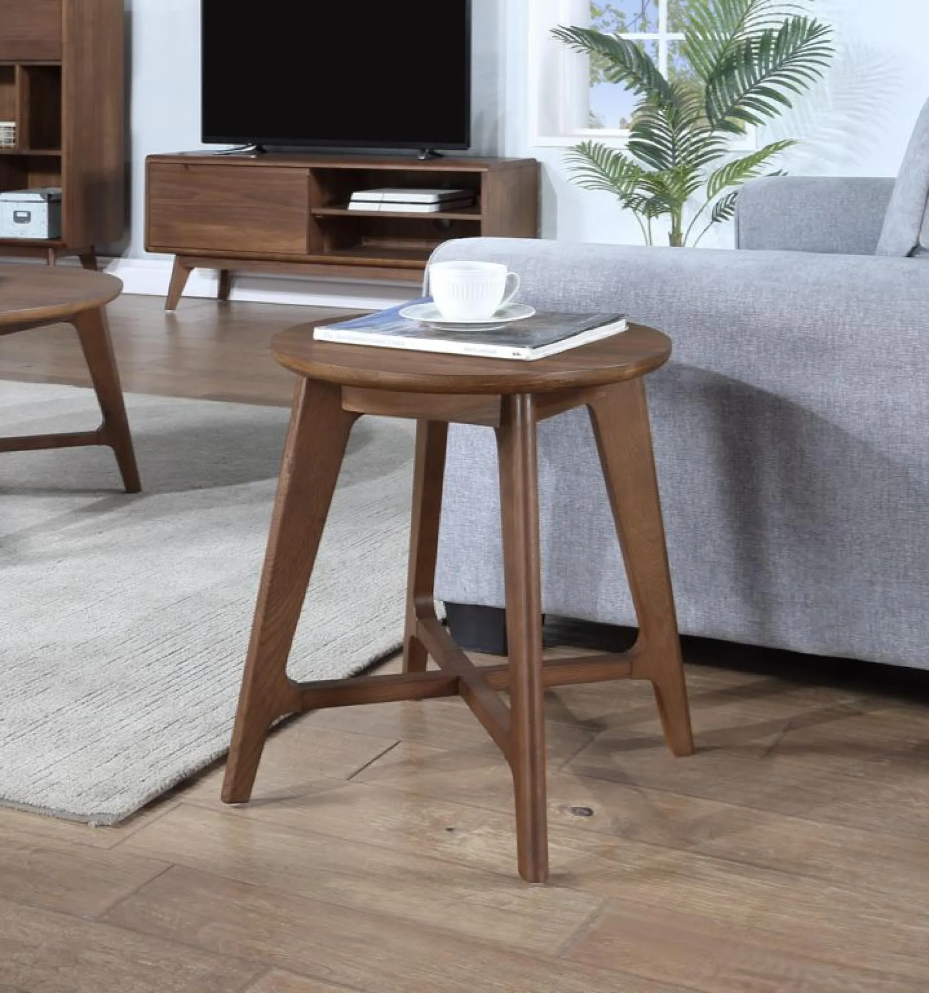 Carrington Round Lamp Table - Walnut