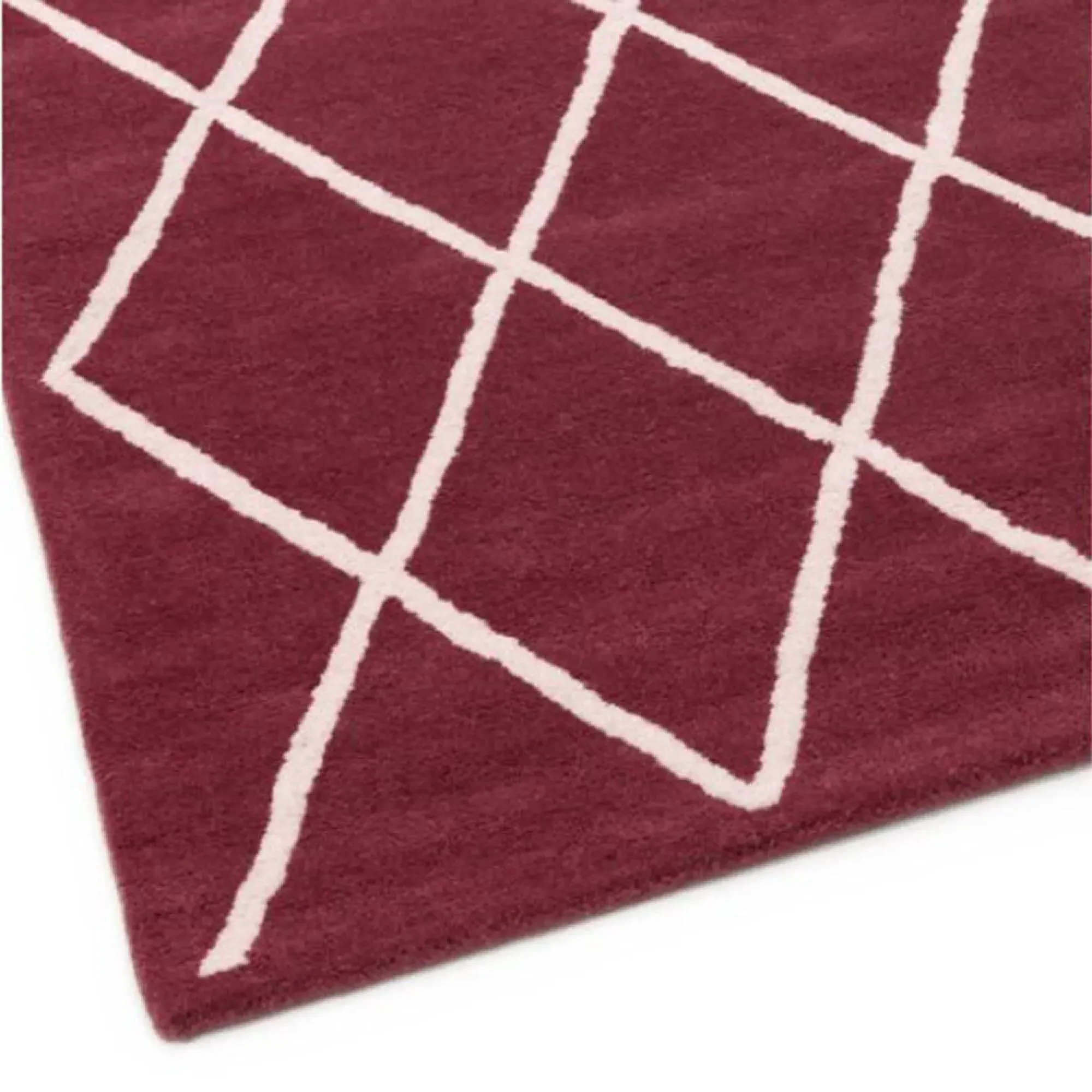 Albany Diamond Rug - Berry