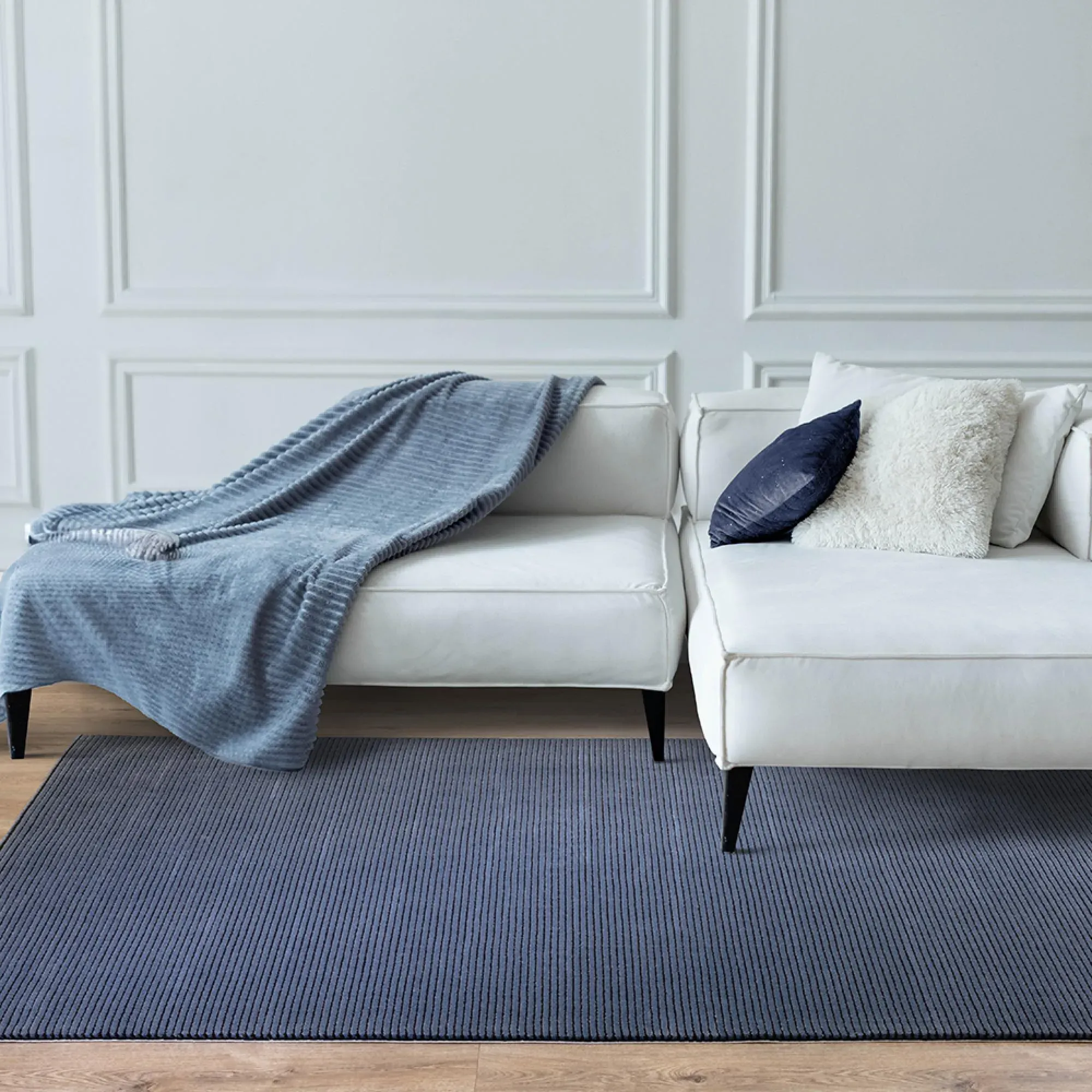 Easy Kuza Plain Stripe Rug - Navy