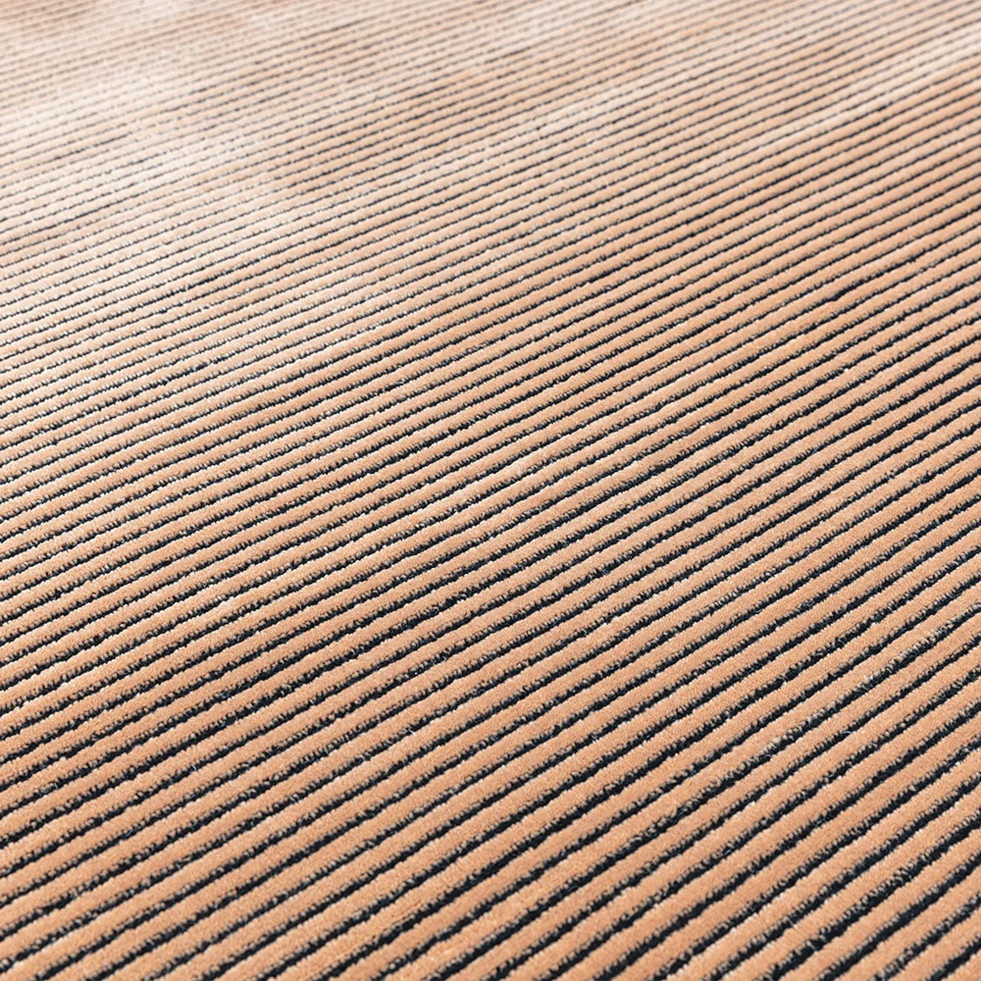 Easy Kuza Plain Stripe Rug - Terracotta