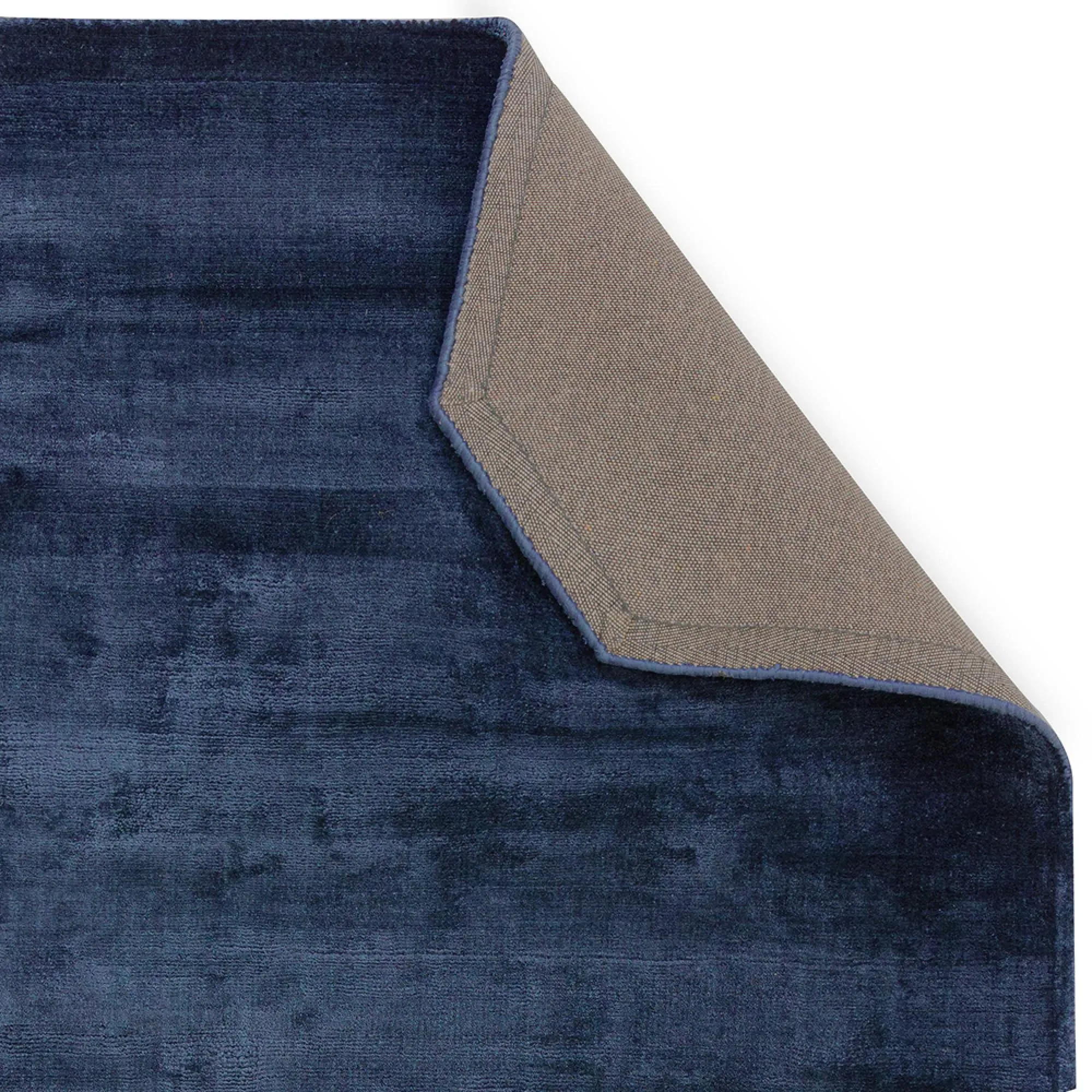 Gleam Plain Rug - Navy